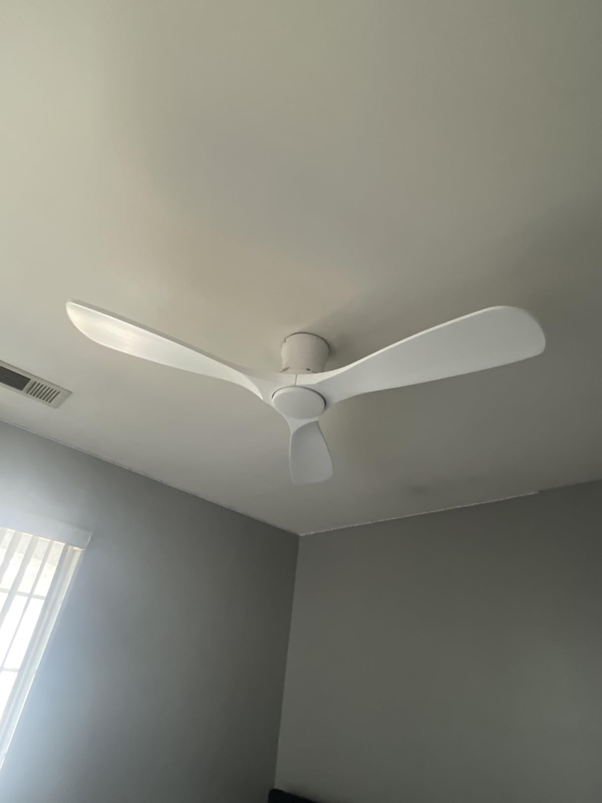52” Smart Low Profile Ceiling Fans with Light Remote,Wood,Flush Mount,White customer photo 2