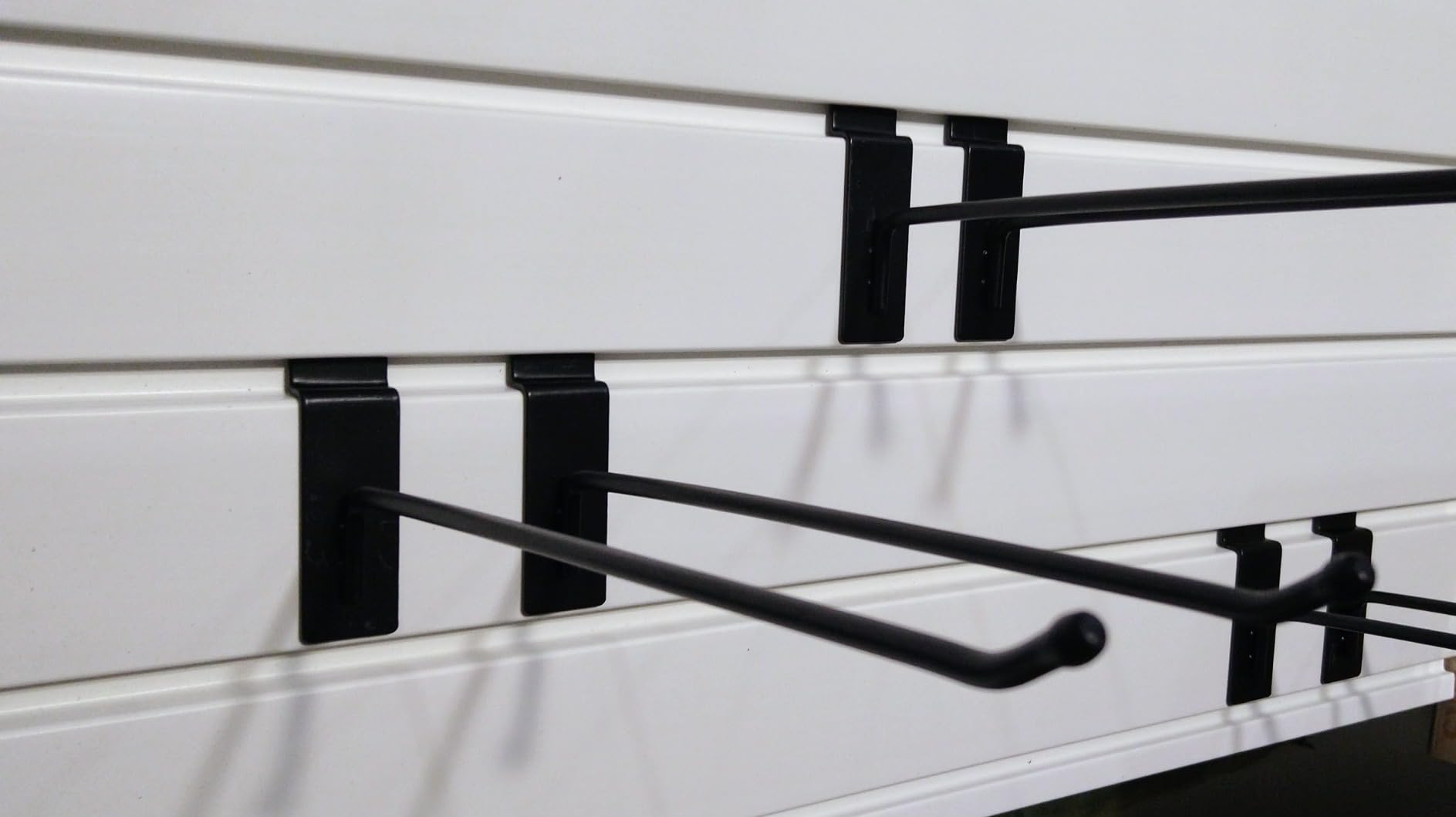 RELIANCER PVC Slat Wall Panels,4ft by 8ft (32 sqft) Garage Wall Organizer Storage System,Interlocking Slatwall Paneling Sheets,Workshop Slatwall Shelves Tools Organization,Wall Mounted Storage Rack customer photo 2