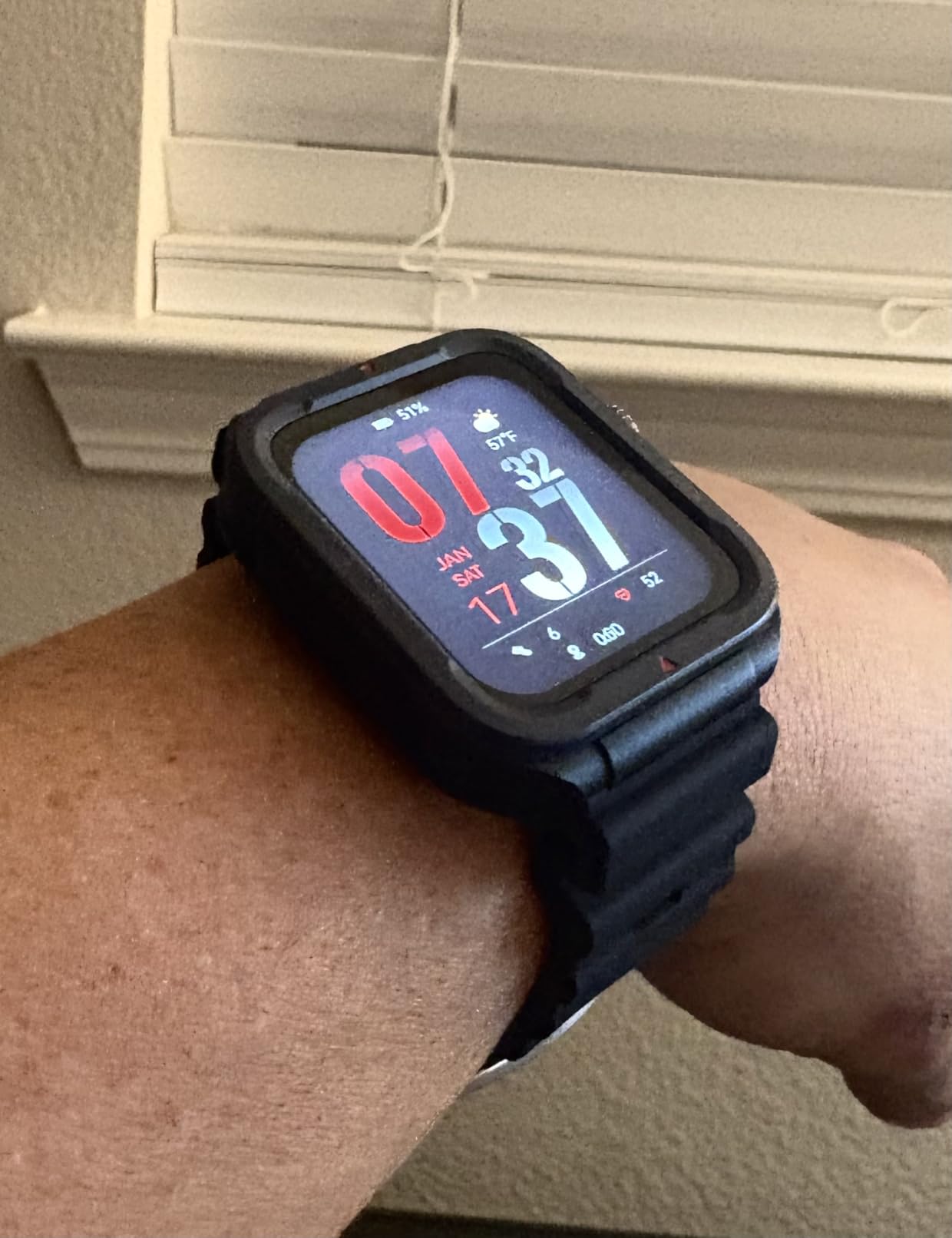 NORTH EDGE ALPS Outdoor Digital Compass Watch for Men customer photo 1