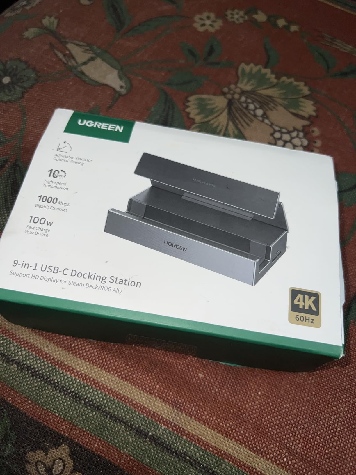 UGREEN Steam Deck Dock 9-in-1 USB C Docking Station Foldable Stand customer photo 2