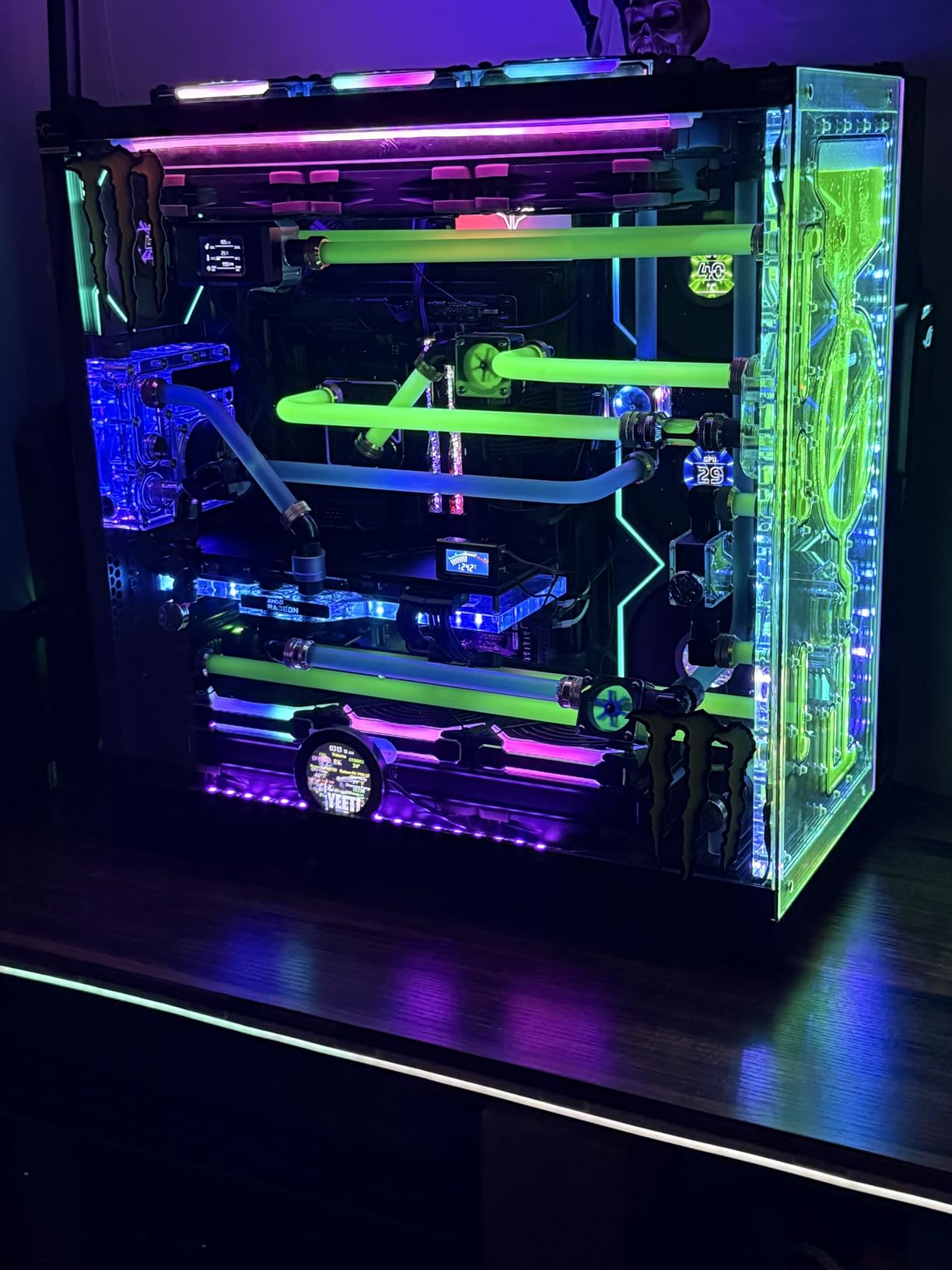Bykski Distro Plate for LIAN LI O11 Dynamic EVO XL (Front Mount) - PMMA w/ 5v Addressable RGB(RBW) (RGV-LAN-O11EVOXL-LI-P) - No Pump customer photo 2