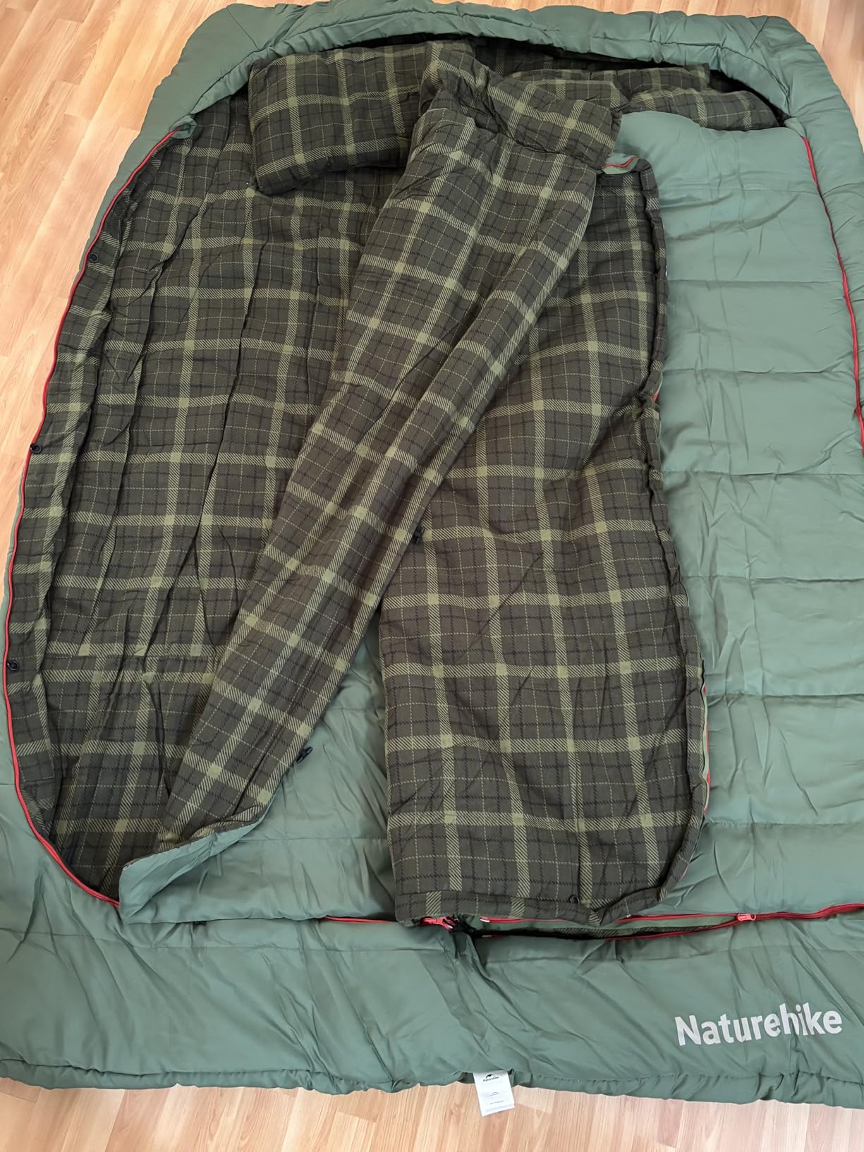 Naturehike Double Sleeping Bag for Adults with Pillows for Couples & Family customer photo 2
