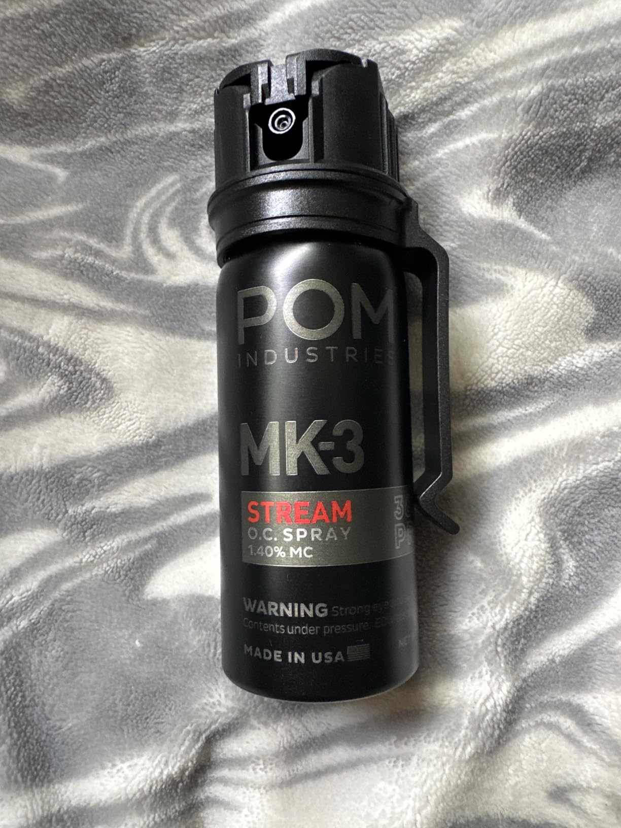 POM MK3 Pepper Spray, Belt Clip Model, Maximum Police Strength OC with UV Marking Dye, Quick Flip Top Safety, 360° Performance At Any Angle, Powerful Accurate Stream, 18 ft Range, 1.8 fl oz customer photo 2
