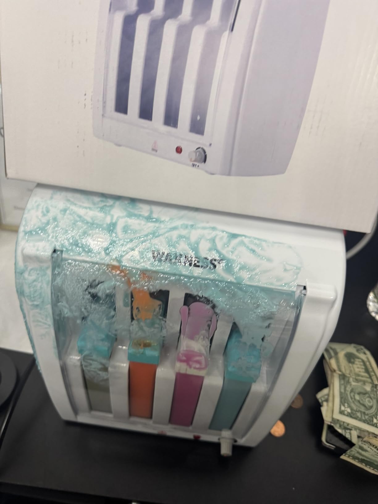 Waxness Cartridge Wax Warmer Kit – Professional Roll-On Heater with 4 Cartridges Included – Hair Removal Starter Set for Salon & Home Use customer photo 1