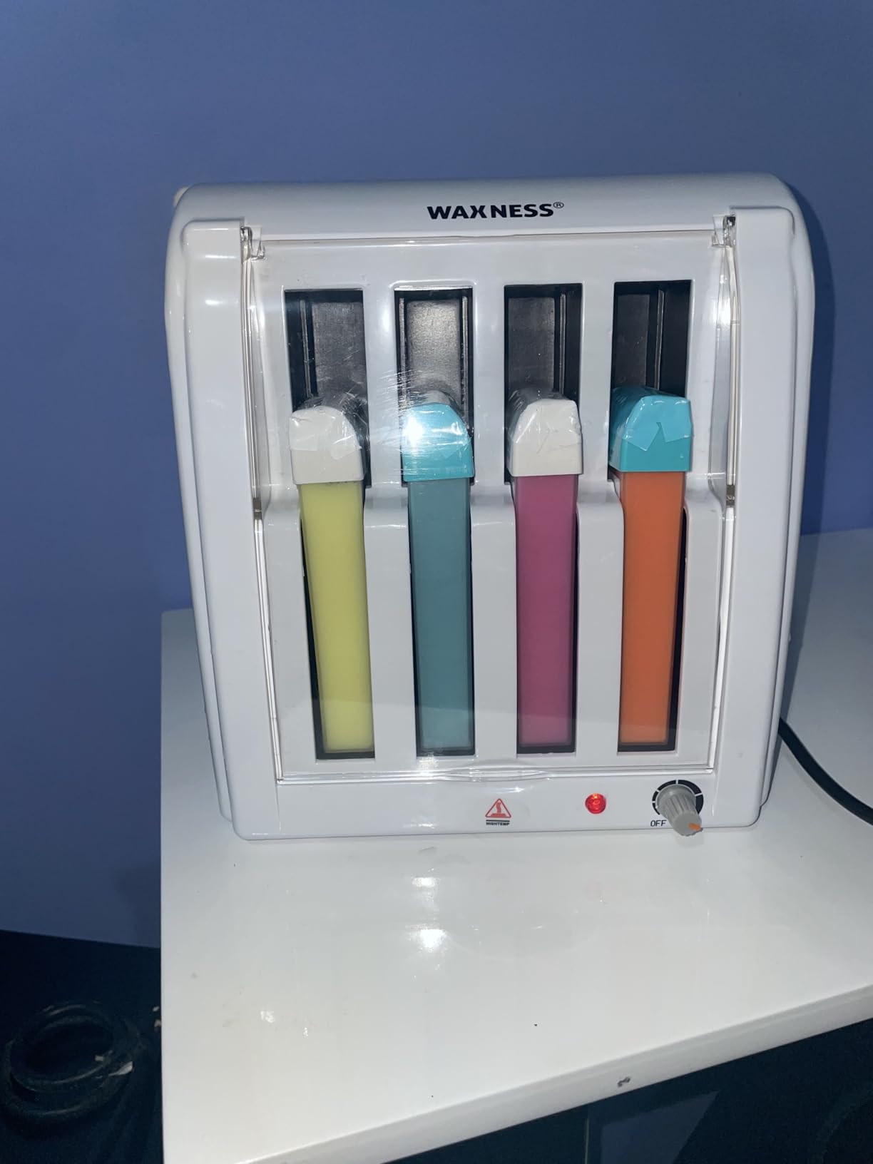 Waxness Cartridge Wax Warmer Kit – Professional Roll-On Heater with 4 Cartridges Included – Hair Removal Starter Set for Salon & Home Use customer photo 2