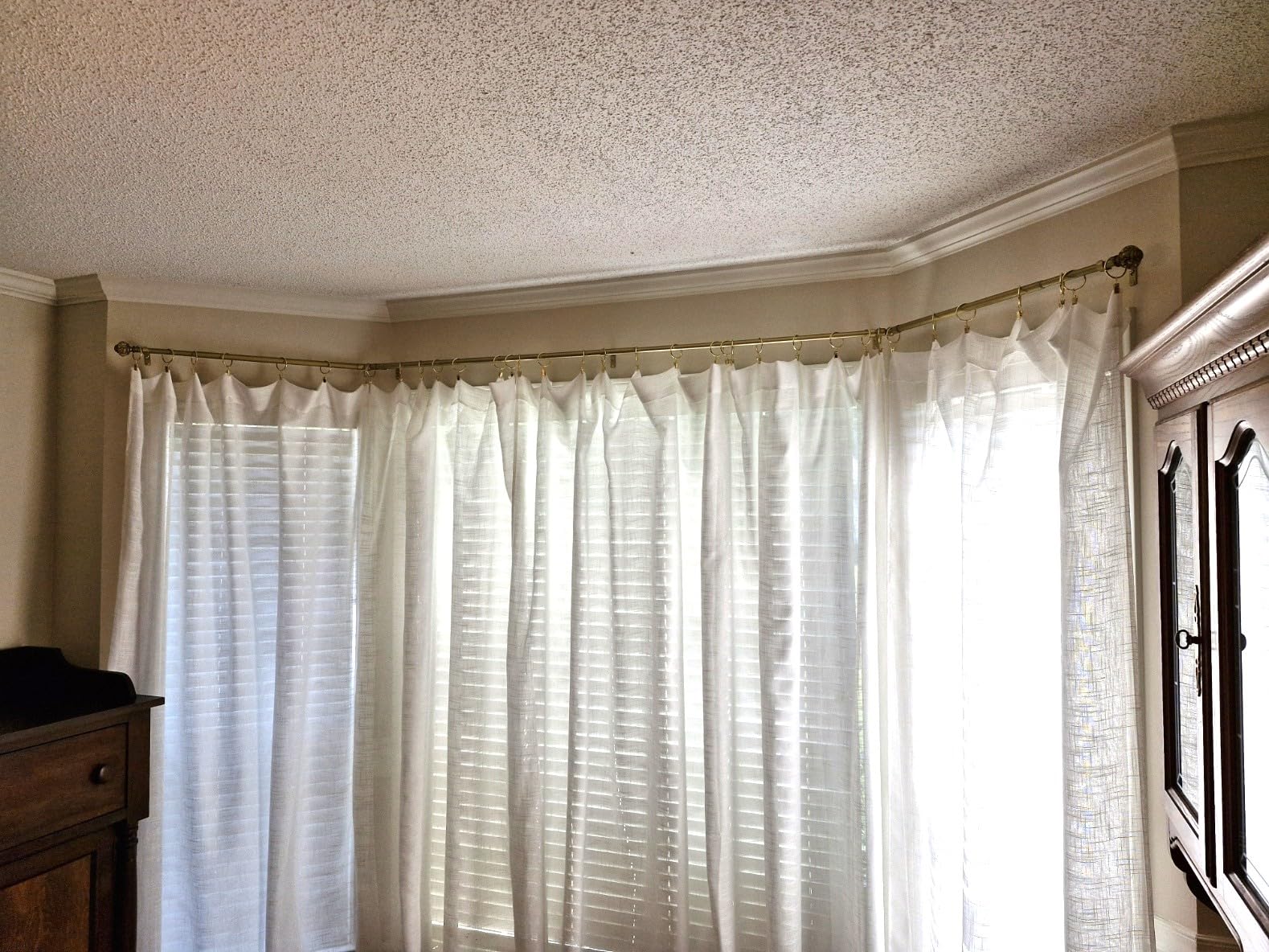 USFOOK Bay Window Curtain Rods 32 to 86 In (Center), 3/4 In Diameter, Gold customer photo 1