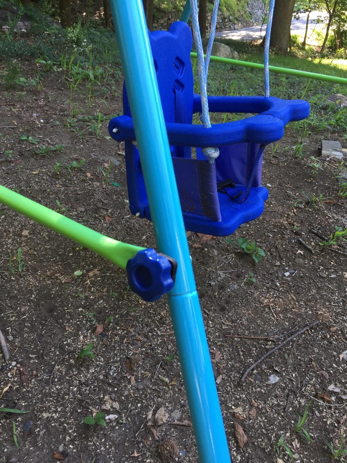 HLC Heavy Duty Metal Kids Swing Set for Backyard, Ages 3-10, 440lbs customer photo 1