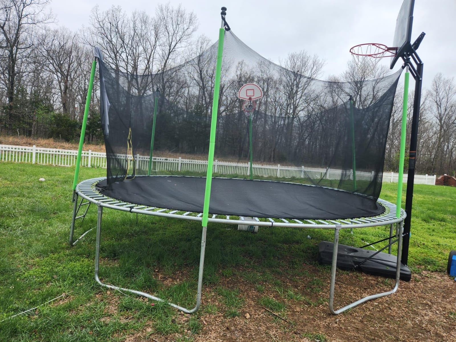 Lyromix 10 12 14 16FT Trampoline Outdoor, Light/Sprinkler/Basketball Hoop customer photo 1