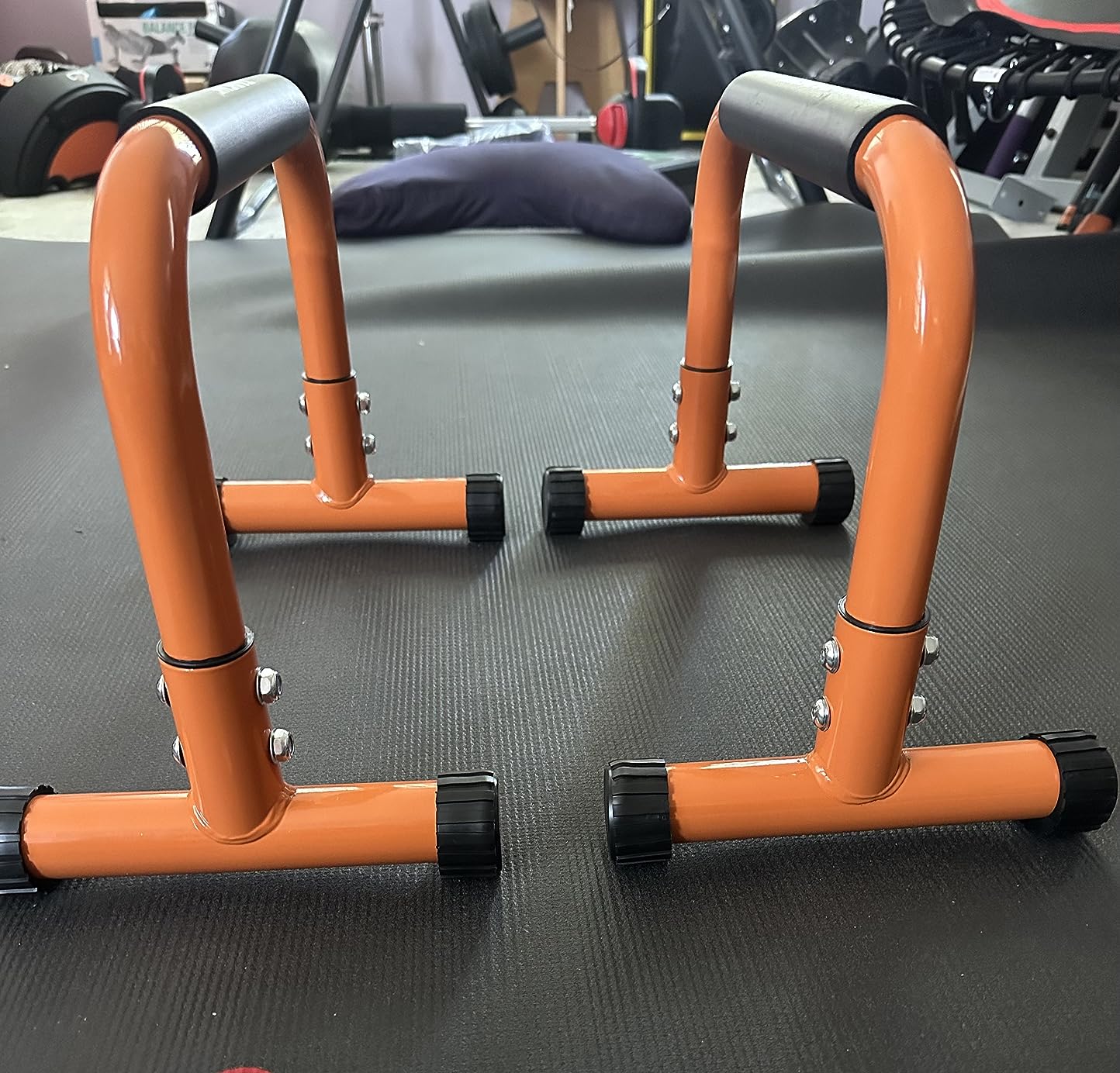 Push Up Bar, 12 Inch High Non-Slip Parallettes Bars & Dip Bars With Foam Handles, Heavy-Duty No Wobbling Calisthenics Equipment For Handstand, L-Sit, Gymnastics, Strength Training Home Gym Use customer photo 1