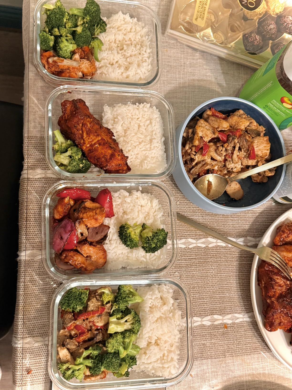 Skroam 10 Pack Glass Meal Prep Containers, 22 OZ Glass Airtight Food Storage Containers with Lids, Pantry Kitchen Storage Containers for Lunch, Food Storage, Meal Prep, Lunch Bento Boxes customer photo 1