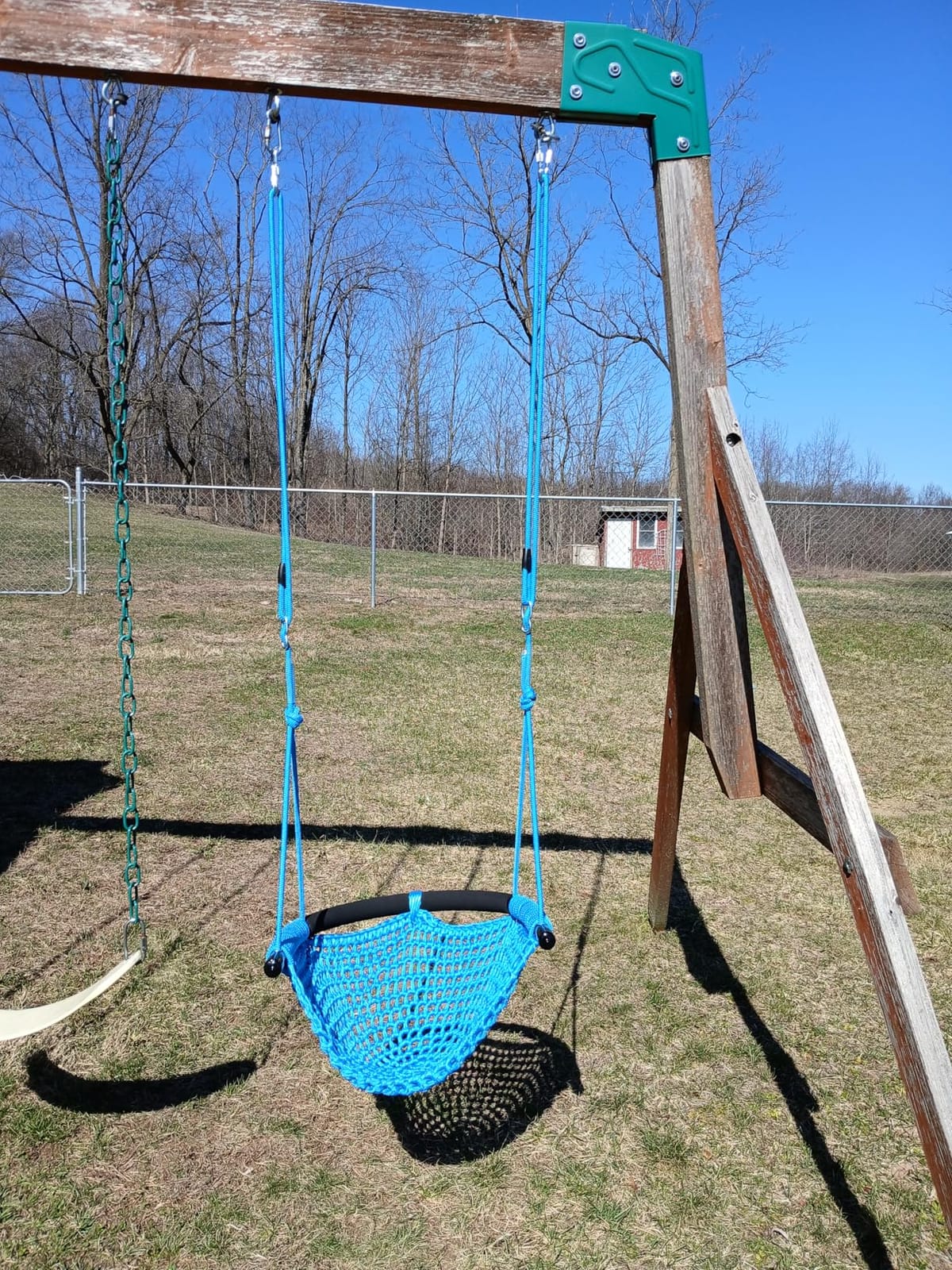 JKsmart Toddler Swing, Swing Seat for Kids Heavy Duty Rope Play Secure Children Swings Set, Perfect for Indoor,Outdoor,Playground,Home,Tree,with Snap Hooks & Straps,440 lbs Capacity, Light Brown customer photo 2