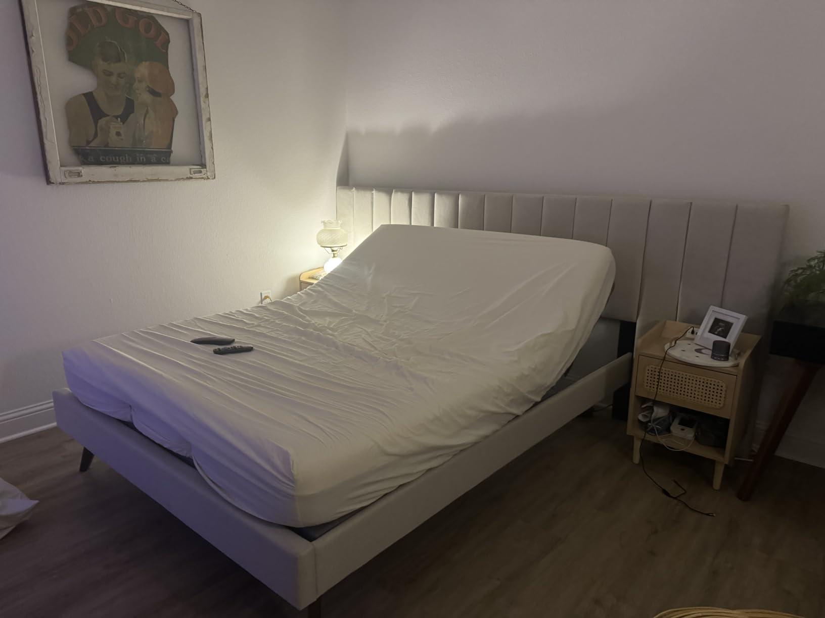 Queen Adjustable Bed Frame with Wireless Remote, Head Foot Incline, USB, Underbed Light - Heavy Duty Platform, Zero Gravity Bedframe customer photo 2