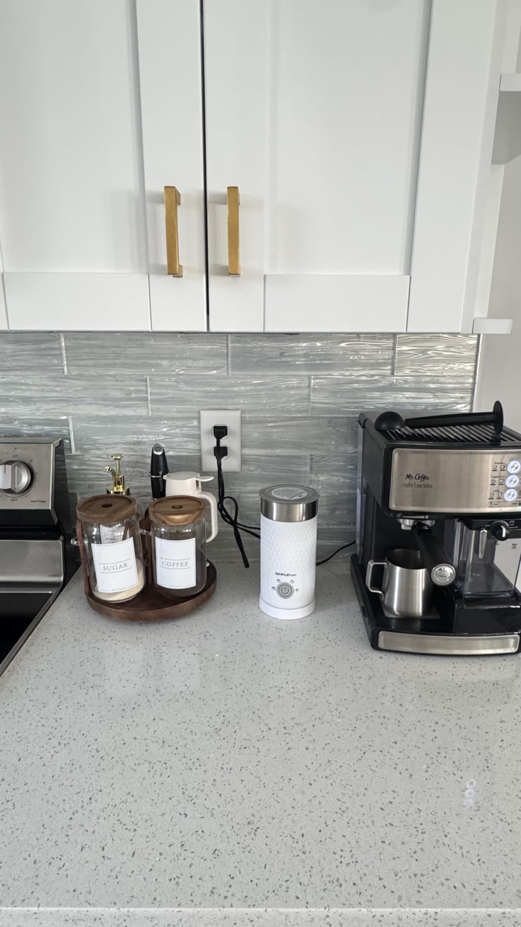 SIMPLETASTE Milk Frother, 4-in-1 Electric Automatic Milk Steamer customer photo 1