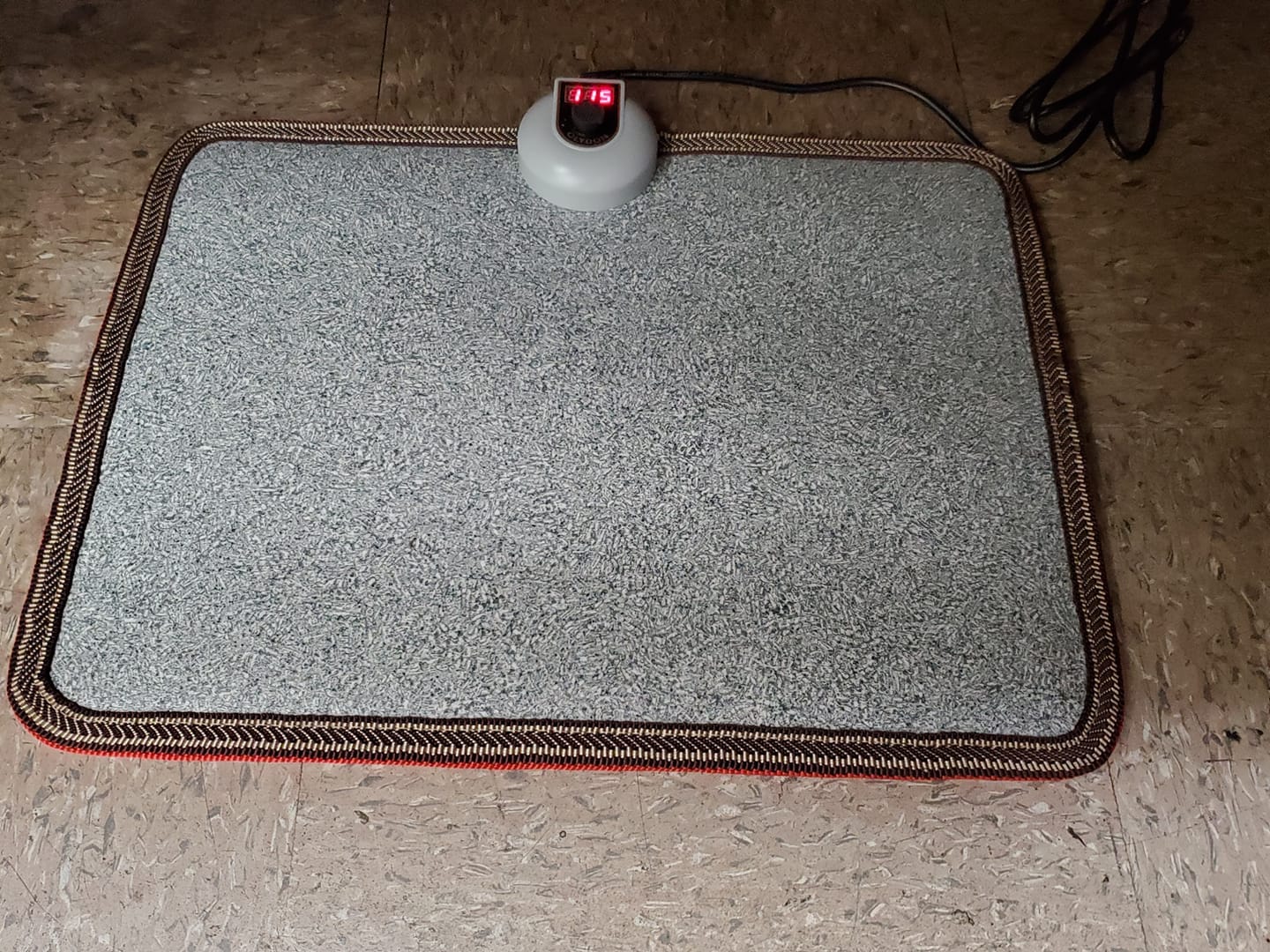 Electric Heated Floor Mats Under Desk, Heated Foot Warmer - 110v Toes Warming Heater for Office and Home (Black) customer photo 2