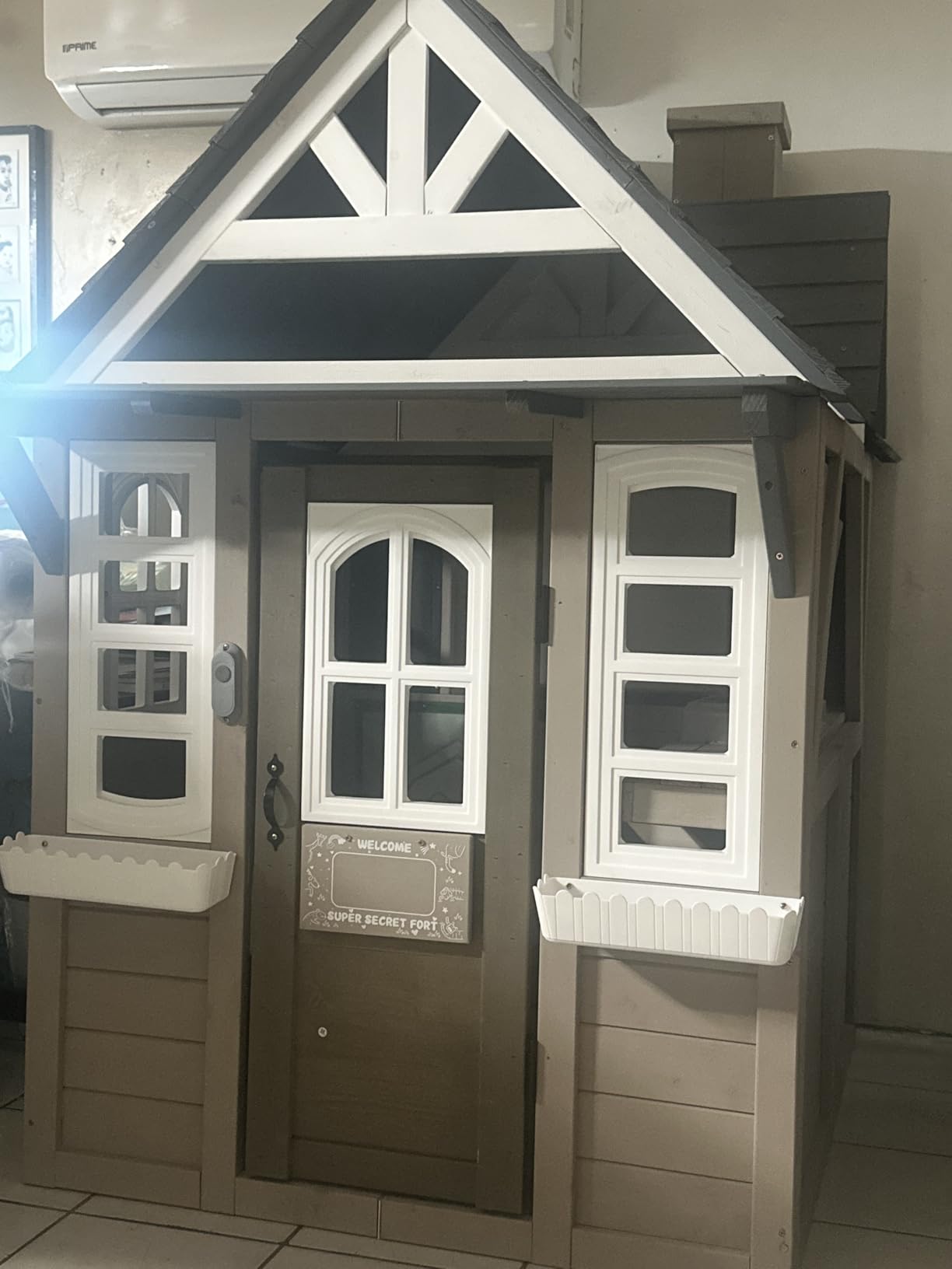 Kids Outdoor Playhouse,Cedar Gray Wooden Play House for Kids Ages 3-8, with Play Kitchen, Interactive Doorbell, Toy Phone, Sink, Flowerpot customer photo 2