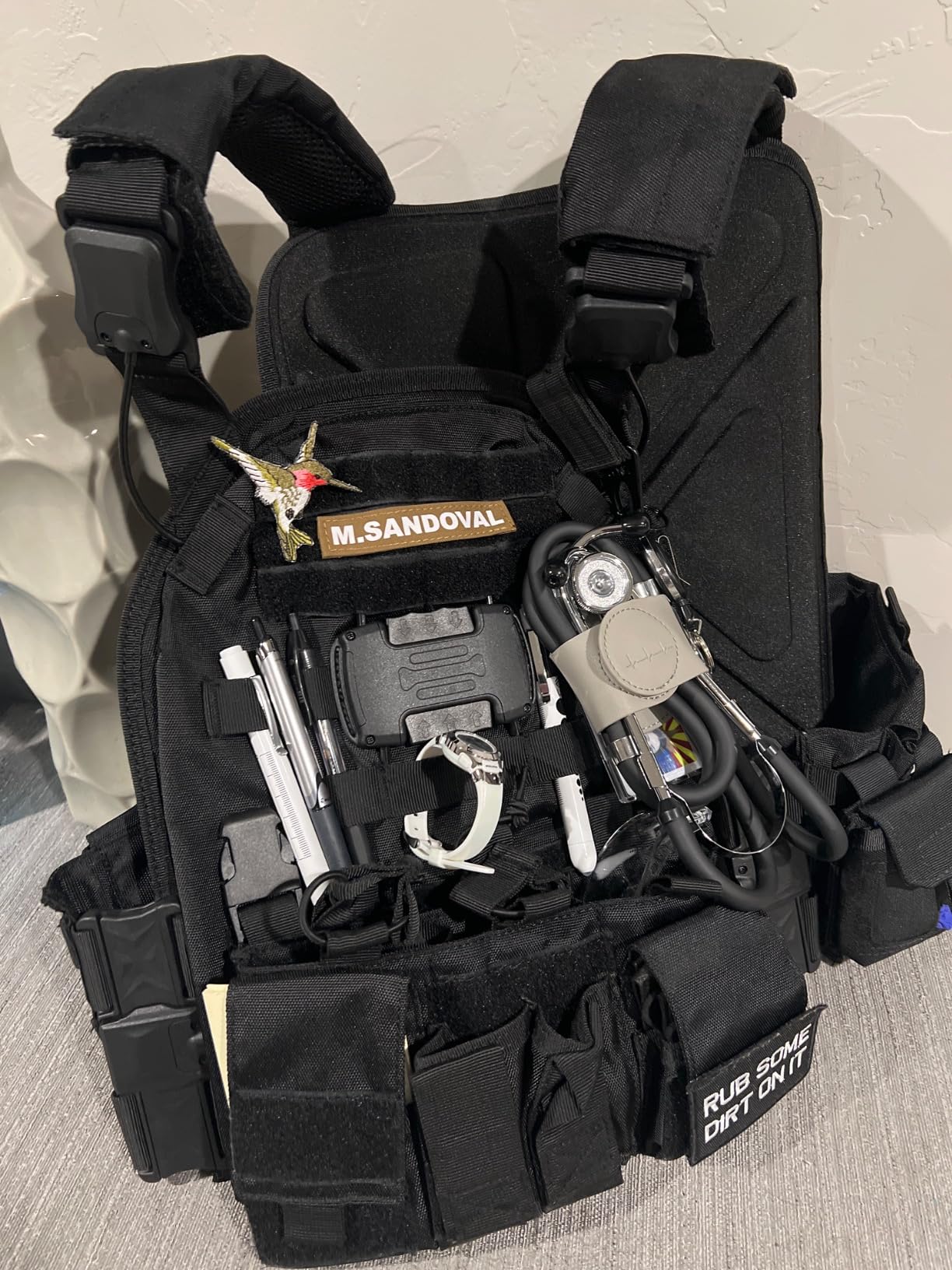 Jueachy Magnetic Tactical Vest for Men: Plate Carrier Vest Quick Release One-Button Disassembly Lightweight Vest customer photo 1