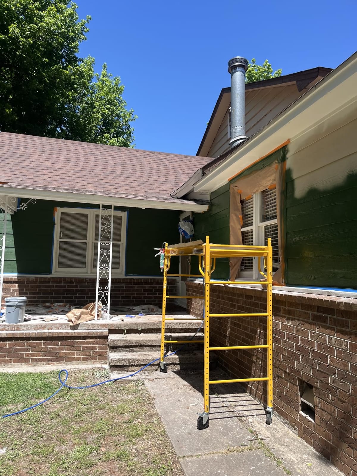x9 Airless Paint Sprayer, 650W 3000 Psi, 0.39 Gpm customer photo 1