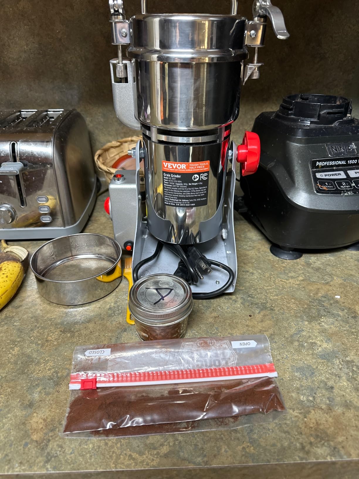 VEVOR 1000g Electric Grain Mill Grinder, High Speed 3000W Commercial Spice Grinders, Stainless Steel Pulverizer Powder Machine, for Dry Grains Spices Cereals Coffee Corn Pepper, Swing Type customer photo 1