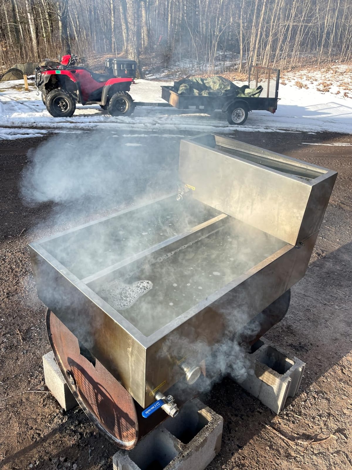 VEVOR Maple Syrup Evaporator Pan, 11.2 Gal, 24 x 18 x 6 Inch Maple Syrup, 304 Stainless Steel Maple Syrup Pan, Evaporator Pan with 1 Valve and 3 Heating Methods, for Home, Outdoor customer photo 1