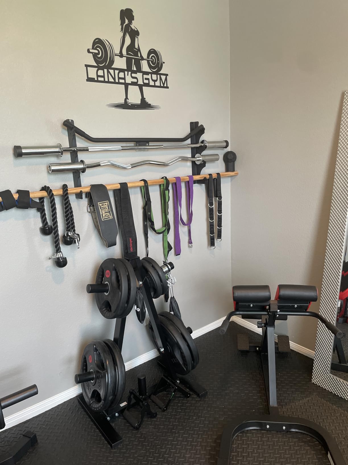 Amazon Basics Weight Plate Tree Rack, Durable Steel, Space-Saving Vertical Design for Home Gym customer photo 1