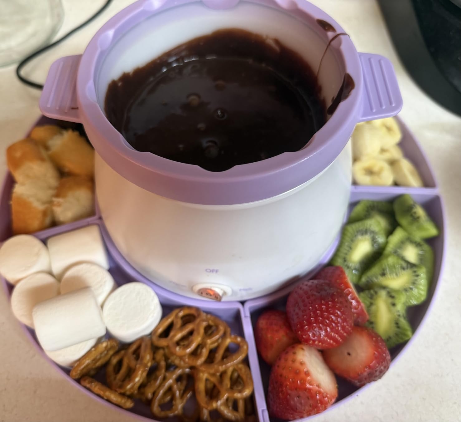 Party Desserts Candy and Chocolate Melting Pot, Mini Electric Fondue Pot, Melts Candy Chocolate in a Couple of Minutes, Ideal for Cake Pops Cookies Cakes, 1 Cups, Single Pot, Gray customer photo 2