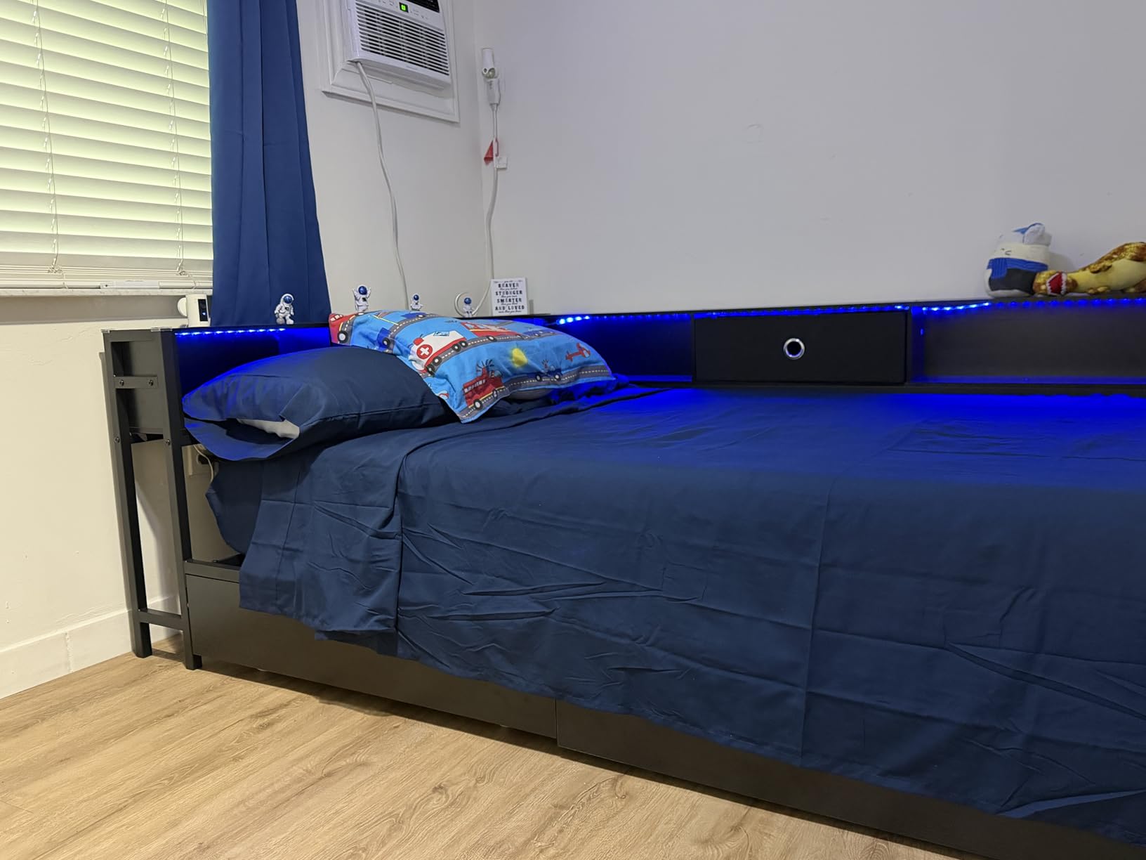 Hasuit Full Corner Bed Frame with Storage Drawers and Bookcase Headboard, Full Size Metal Platform Corner Bed Frame with Charging Station and LED Lights, Full Daybed for Kids Teens Guests, Oak Gray customer photo 1