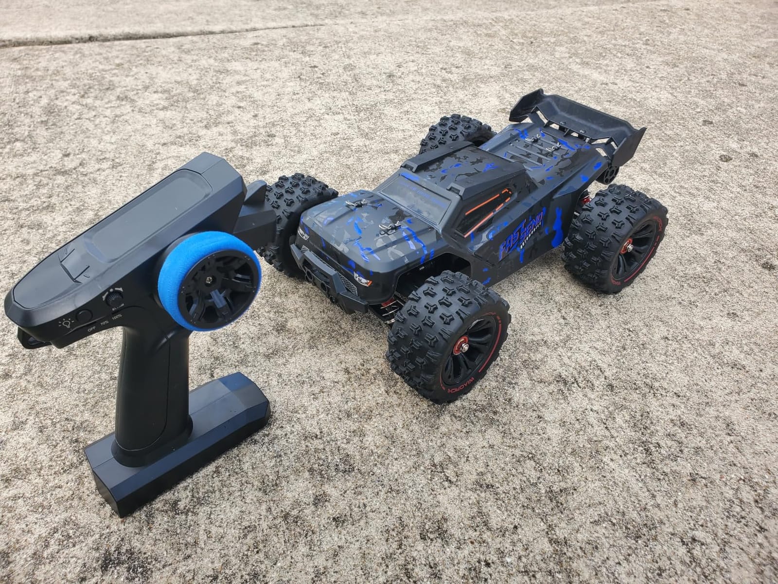1:14 Scale RC Cars for Adults, 60KPH High Speed RC Truggy, 4X4 Off-Road Remote Control Truck, Waterproof Electric Car with 2S Battery, All Terrain RC Vehicle for Snow, Sand, Beach & Rocky Surfaces customer photo 2