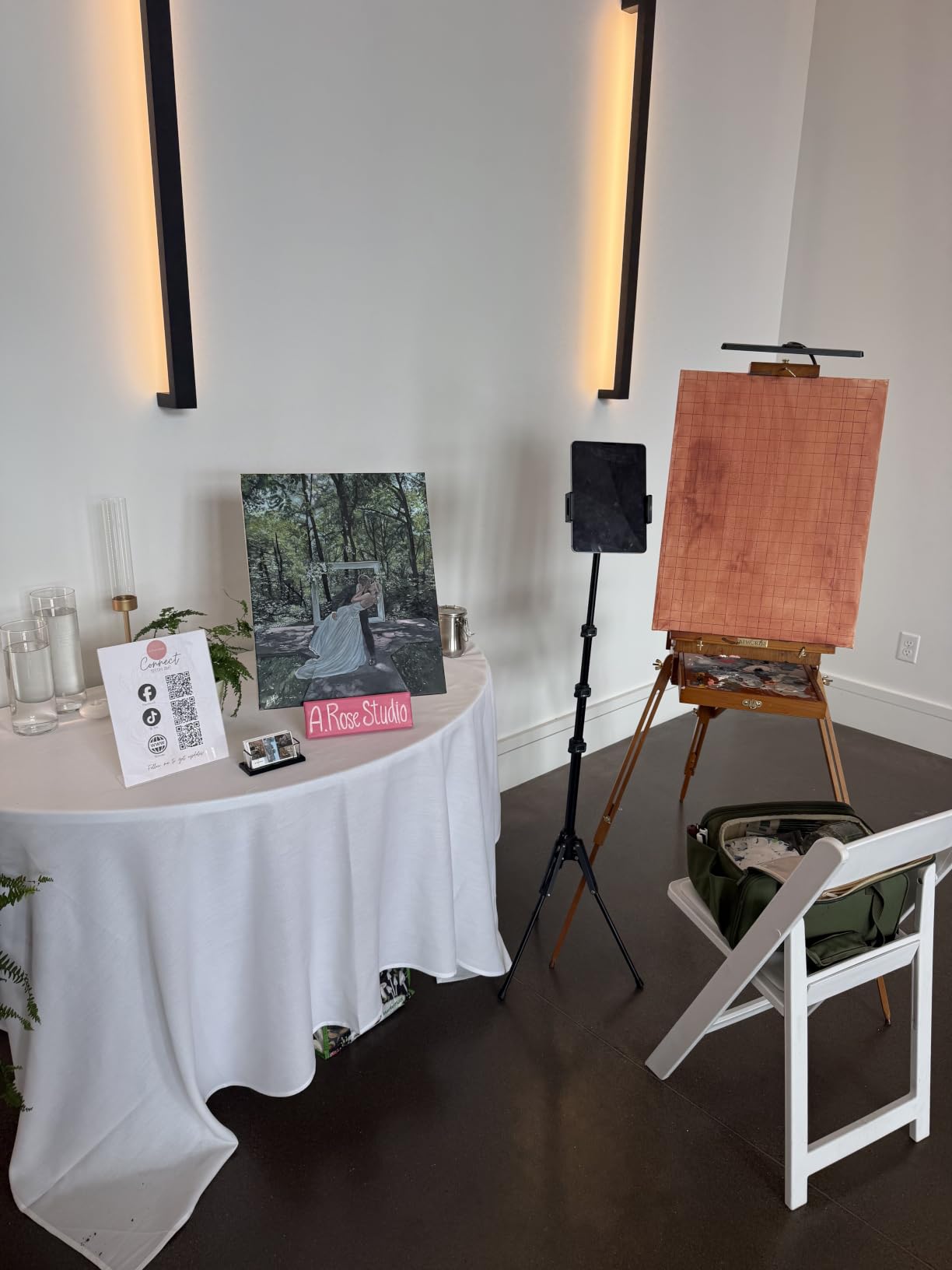 French Easel for Painting: Deluxe Beech Wood Plein Air Easel Stand with Metal Side Tray - Portable Sketchbox for Outdoor Field & Studio - Holds Canvas up to 34