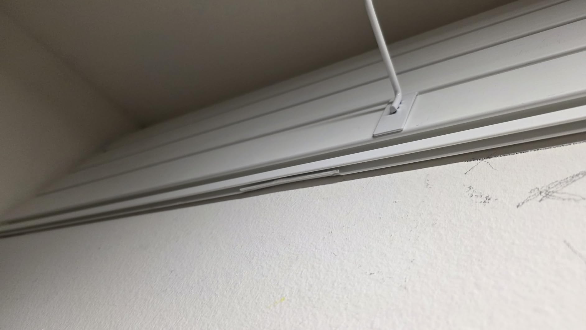 VEVOR Slat Wall Paneling, 8 x 4 ft, PVC Garage Slatwall without Accessories, Grey Slat Wall Easy-to-Install Adjustable Slatwall Panel with Coupling Structure & DIY Cutting, Fits for Storage & Display customer photo 1