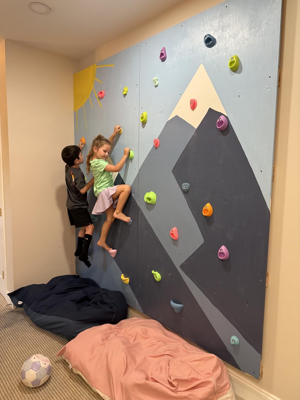ZENFUN 32 Packs Rock Climbing Holds Multi Size and Color, Indoor & Outdoor Rock Wall Climbing Kit, Rock Wall Holds Multi-Colored Climbing Rock Wall Grips with Mounting Hardware customer photo 1