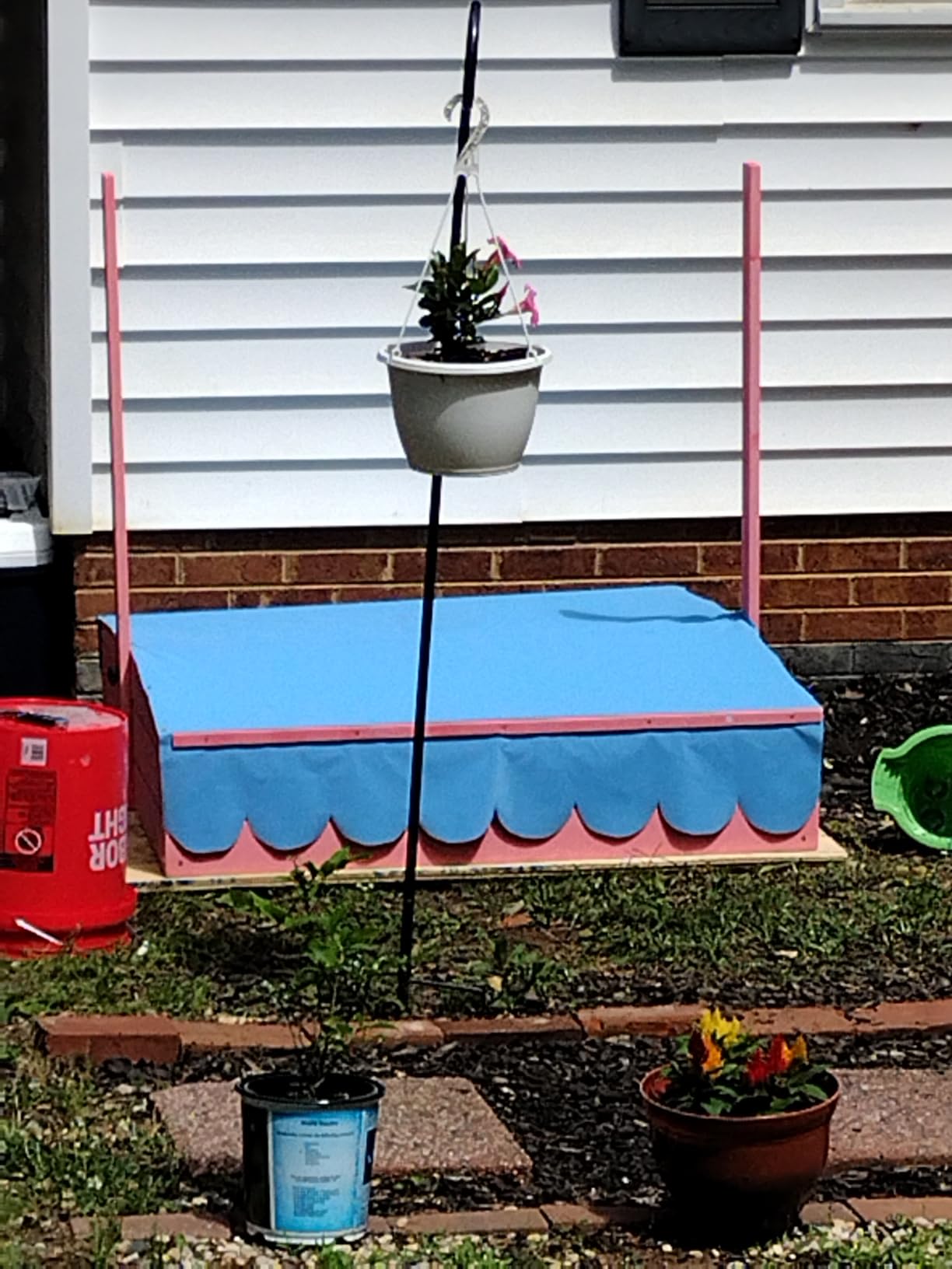 YOLENY Sandbox with Lid,Kids Sandbox with Cover Outdoor,Wooden Sand Box with 2 Foldable Bench Seats,Adjustable UV-Resistant Roof & Bottom Liner,Sand Box for Kids Ages 2-8, Perfect for Backyard,Beach customer photo 2