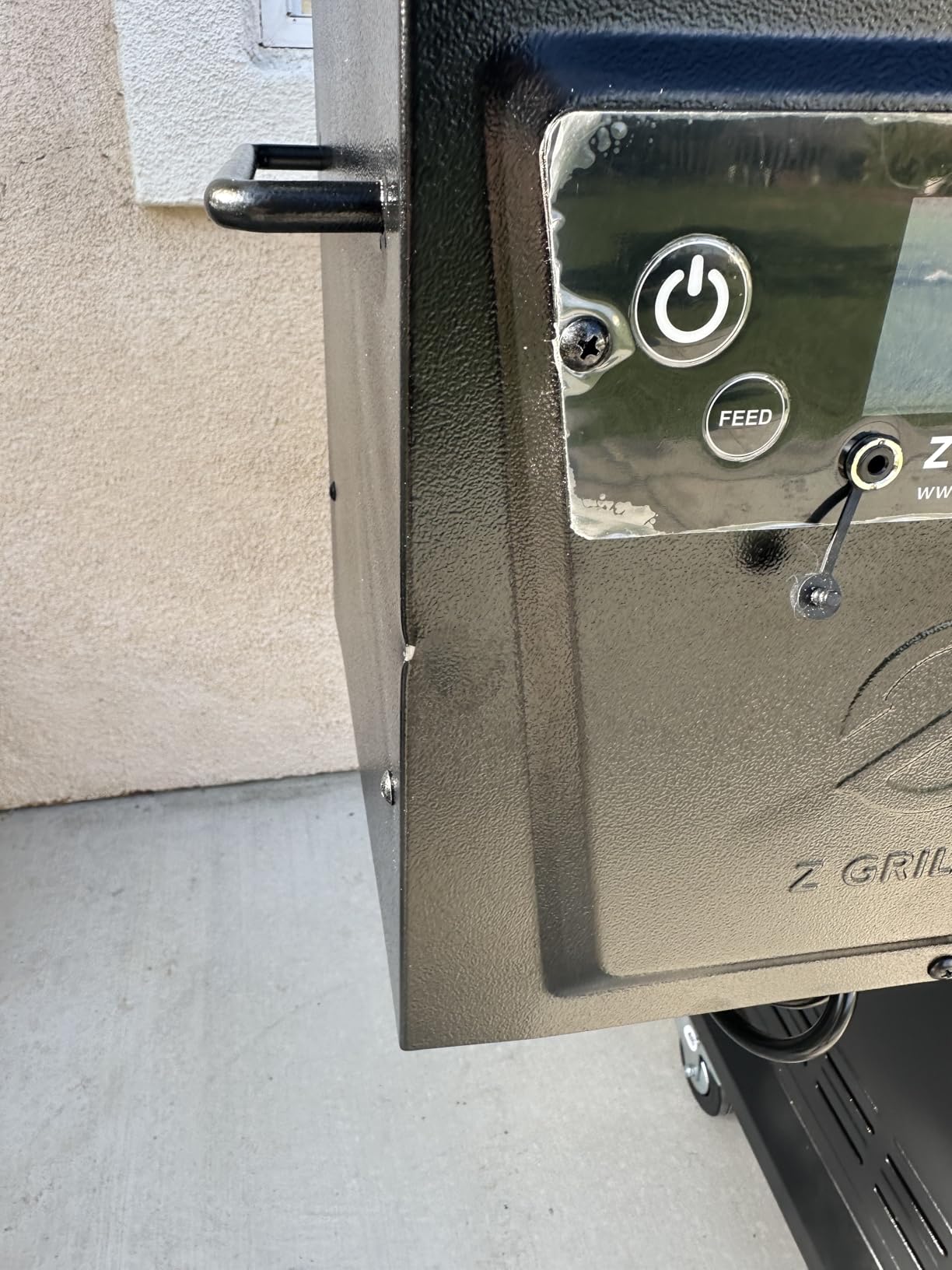 Z GRILLS 2025 Electric Pellet Grill & Smoker, 700 sq in Cooking Area, Dual-Wall Insulation, PID V2.1 Controller, Meat Probes, Easy Hopper Clean-out, Includes Grill Cover, 8 in 1 Outdoor BBQ, 700D6 customer photo 1