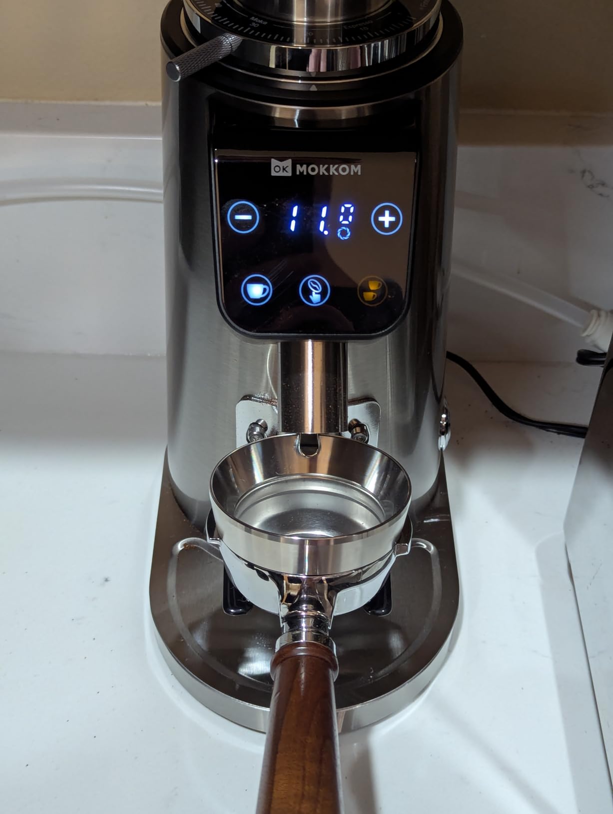 MOKKOM 64mm Flat Burr Coffee Grinder, Espresso Grinder, 100 Grind Settings | Coffee Bean Grinder with Single Dose, Anti-Static, Precision Timer, Stainless Steel Body, Espresso French Press, Pour Over customer photo 1