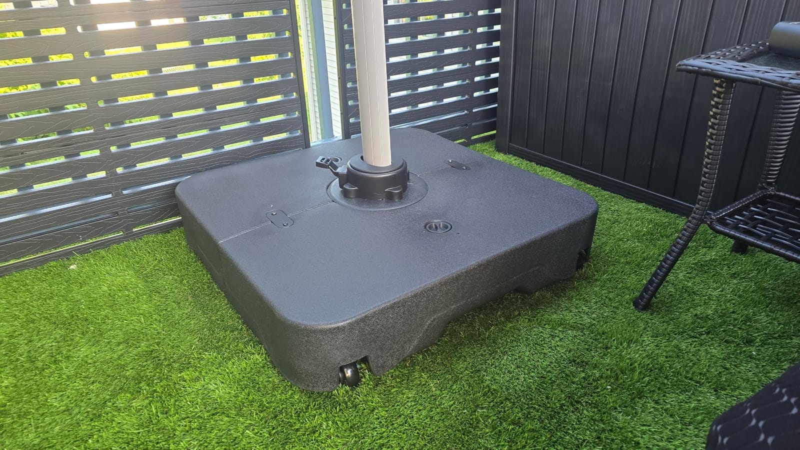 Best Choice Products 330lb Mobile Cantilever Offset Patio Umbrella Base, Universal Fit Heavy-Duty Outdoor Portable Stand w/Wheels Locks, Fillable Weights Set - Black customer photo 2