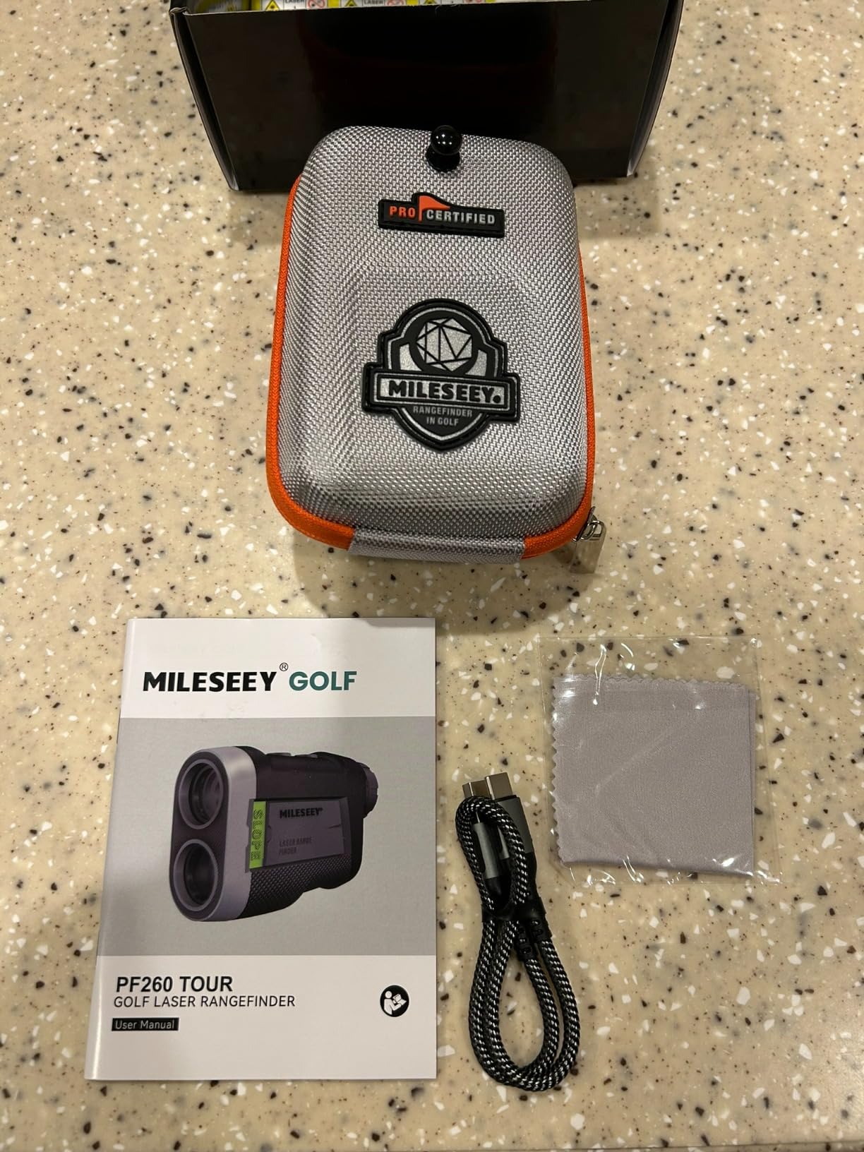 MILESEEY G1 Touchscreen & GPS Rangefinder with 43000+ Built-in Golf Courses customer photo 1