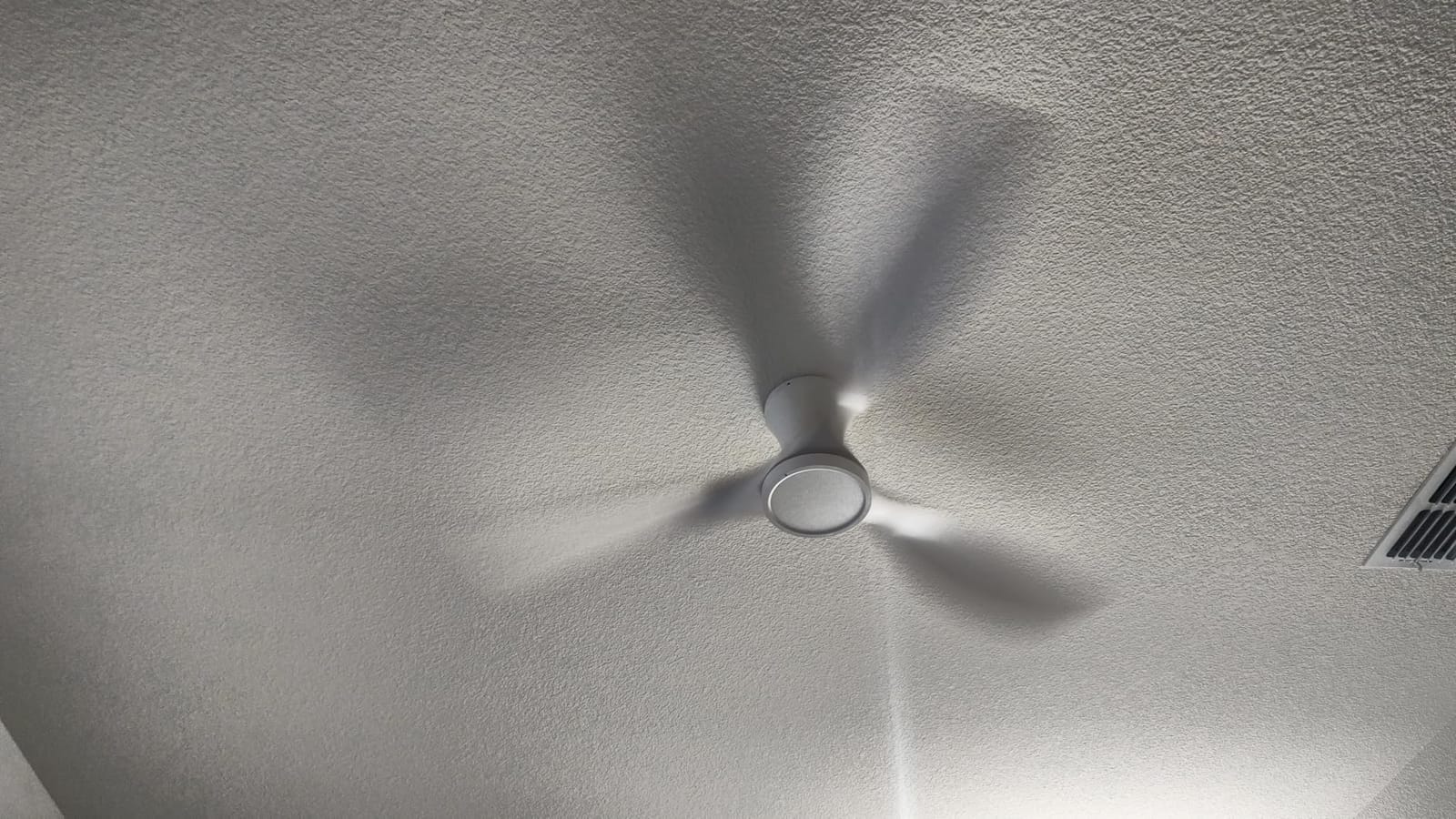 TALOYA 52 inch Smart Ceiling Fan,Low Profile Ceiling Fan with Light and Remote/App Control,Flush Mount, Quiet Reversible Motor for Living Room Bedroom Patio White customer photo 1