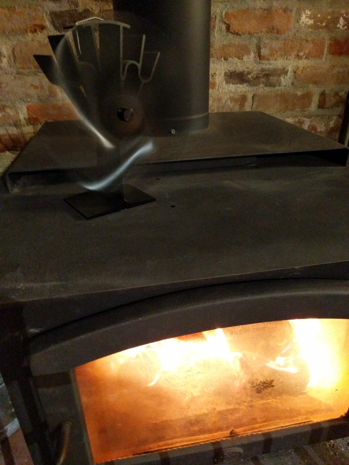 Tomersun Wood Stove Fan Heat Powered Stove Fan Heater Fireplace Fan for/Pellet/Wood Burner/Fireplace, with Thermometer customer photo 2