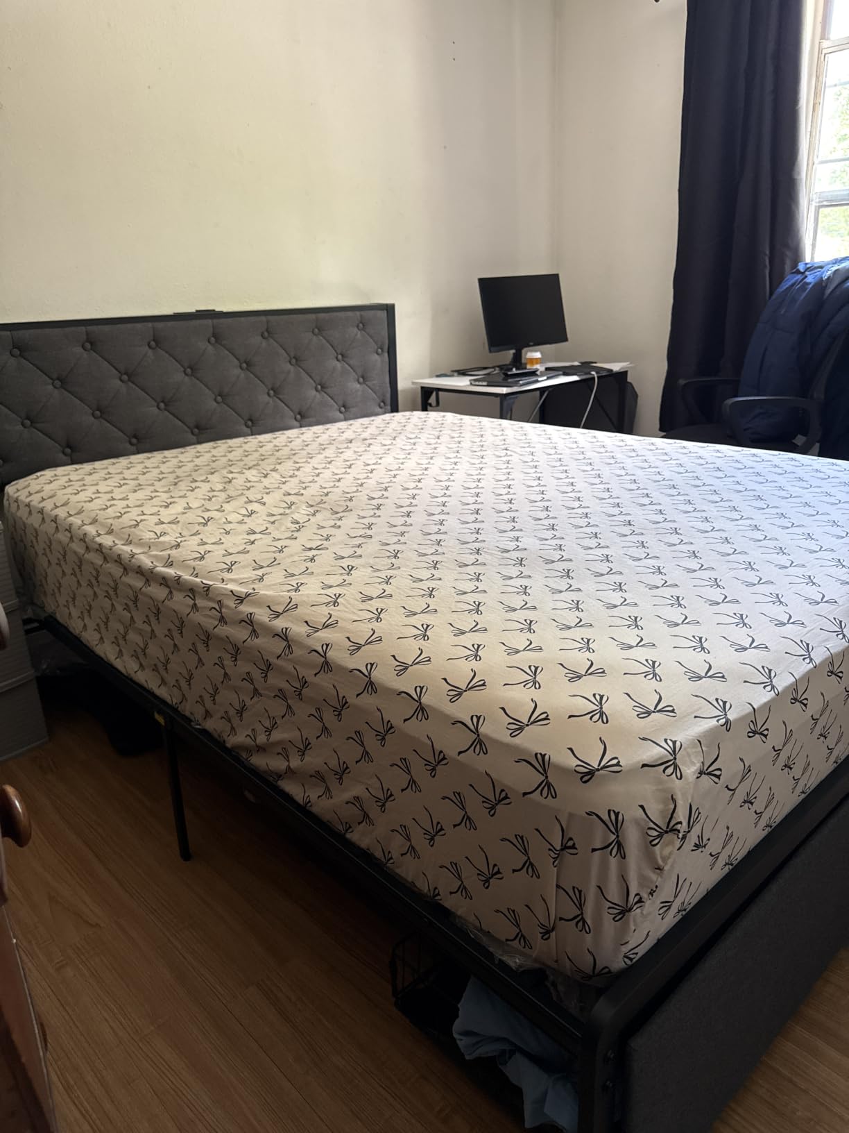Fluest Queen Bed Frame with 2 Storage Drawers, Upholstered Headboard Button Tufted Bed Frame with Charging Station, No Box Spring Needed, Noise-Free, All Metal Structure, Black customer photo 1