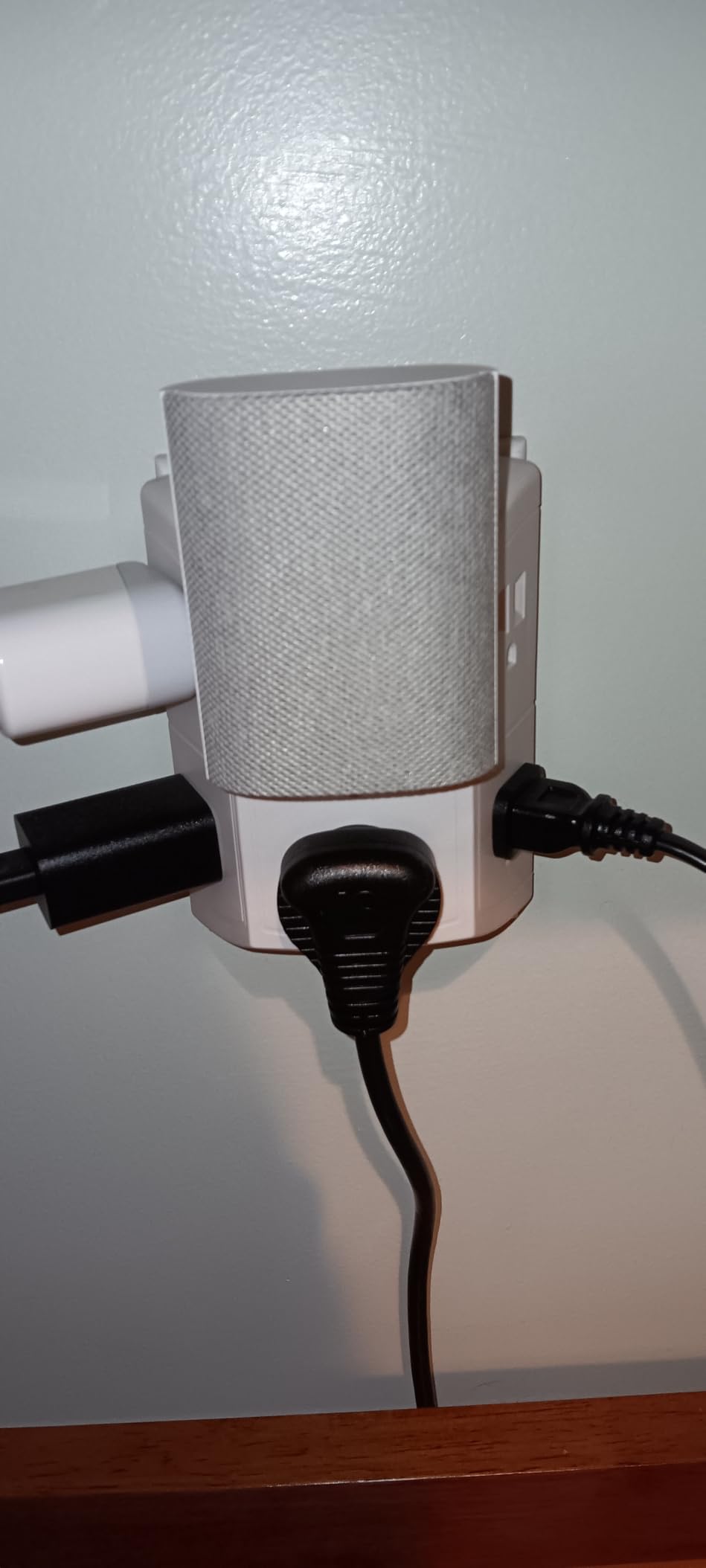 Ring Chime - Enhanced audio for real-time alerts you can hear from anywhere, easy plug-in setup, simple wifi & Bluetooth connectivity, sleek design, White customer photo 2