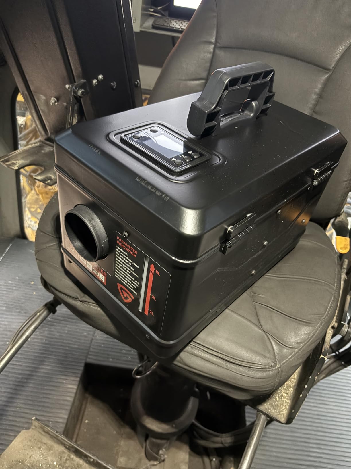 Diesel Heater 12V/24V/110V 8KW Protable Toolbox Diesel Parking Heater customer photo 1