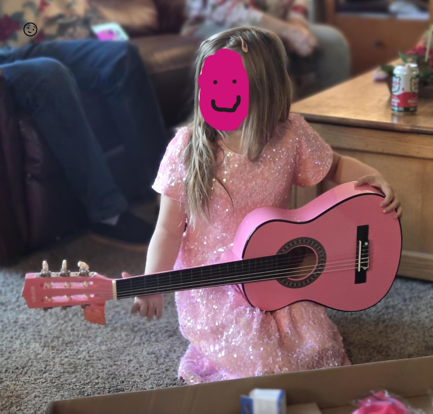 VEVOR Acoustic Guitar, Classical Guitar Starter Kit for Beginners, with Nylon Strings, Basswood Guitar, for Kids Adults Girls Boys Students customer photo 1