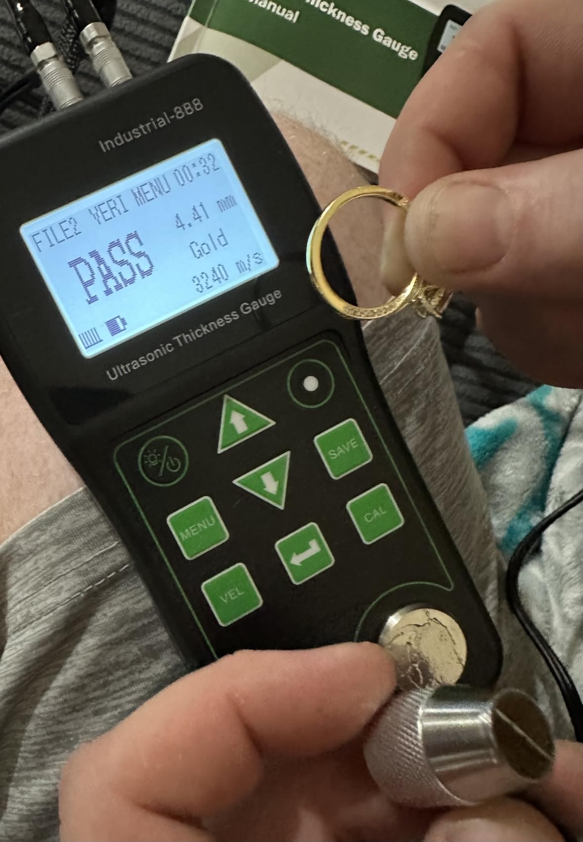 Ultrasonic Thickness Gauge Industrial-888 - Echo-Echo Through Coating up to 19.7 mils (500 μm), Pulse-Echo for Cast Iron, VERI Metal Test, NDT Thickness Meter 0.039-19.685 in customer photo 2