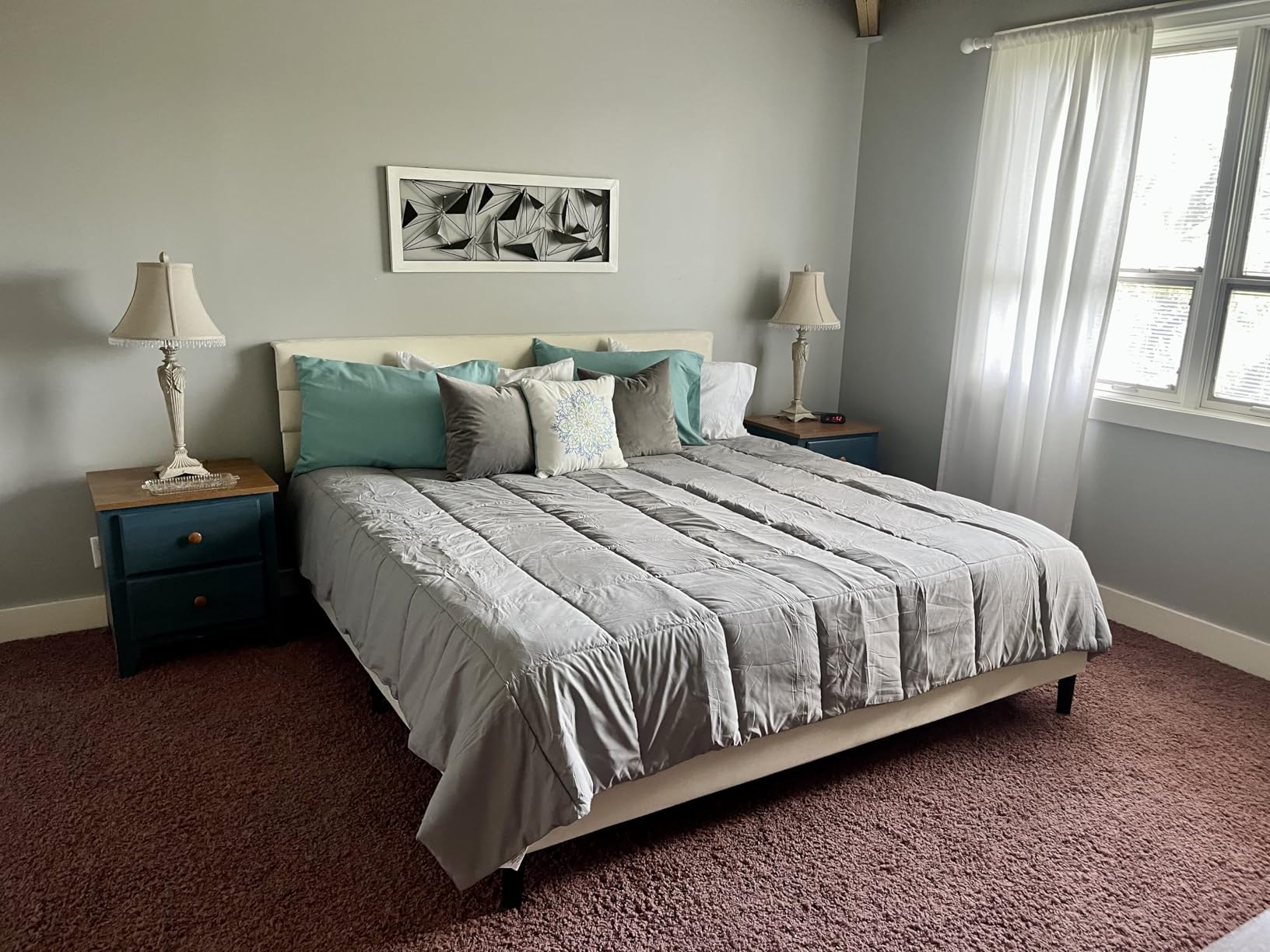 Fluest King Size Bed Frame, Platform Bed Frame with Velvet Upholstered Headboard, No Box Spring Needed, Sturdy Metal Support, Noise Free, Easy Assembly, Beige customer photo 1