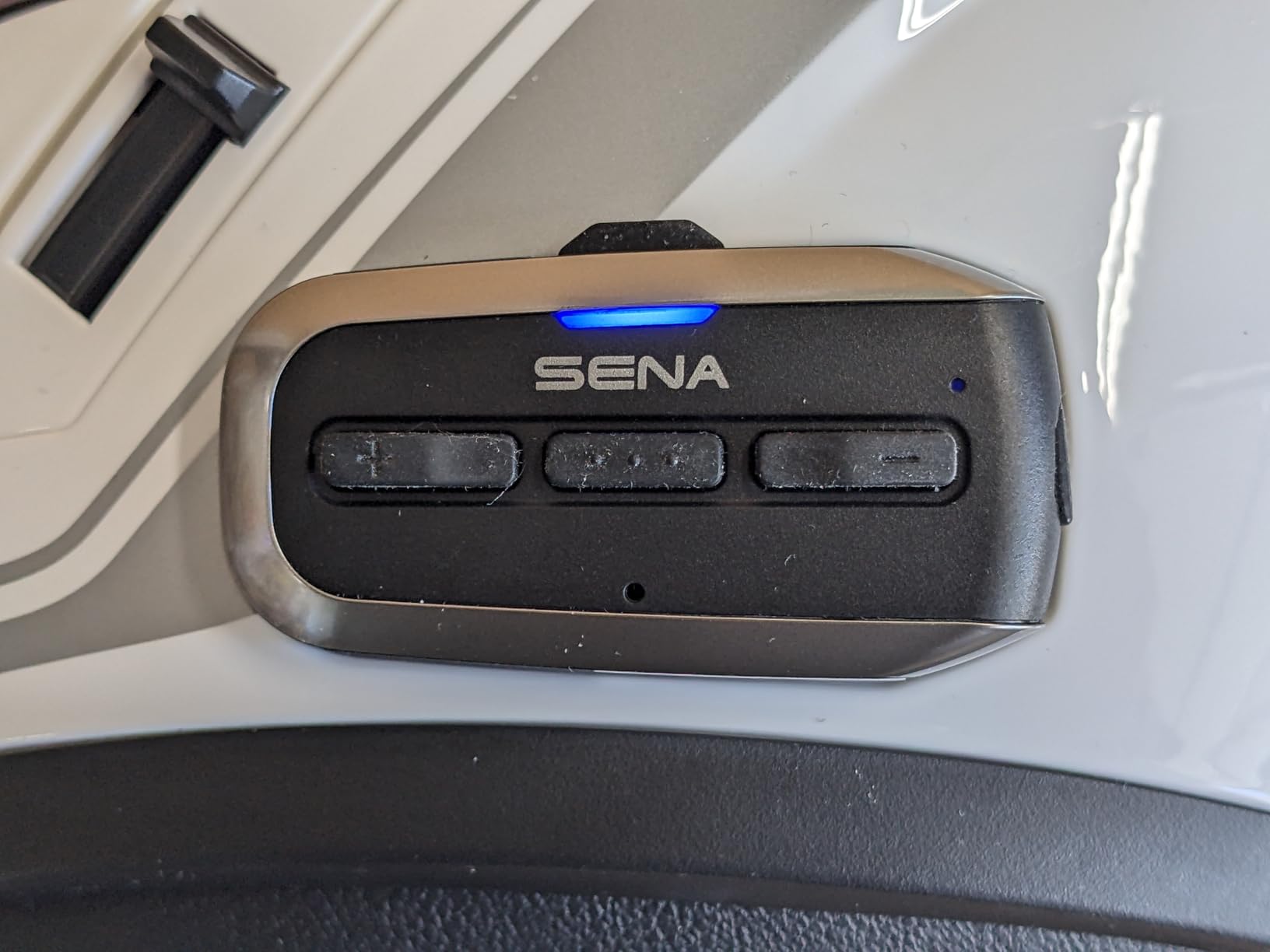 Sena OUTRUSH 2 Modular Smart Motorcycle Helmet with Bluetooth Connectivity and Mesh Intercom Communication customer photo 2