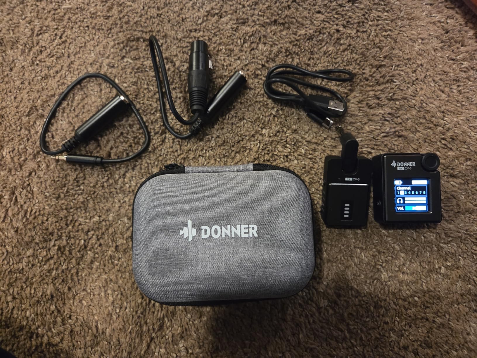 Donner Wireless in Ear Monitor System, Stereo IEM System with Transmitter, Beltpack Color Screen Receiver, 2.4G IEM Wireless for Band Rehearsal, Live Performance, Studio, CV-3 customer photo 1