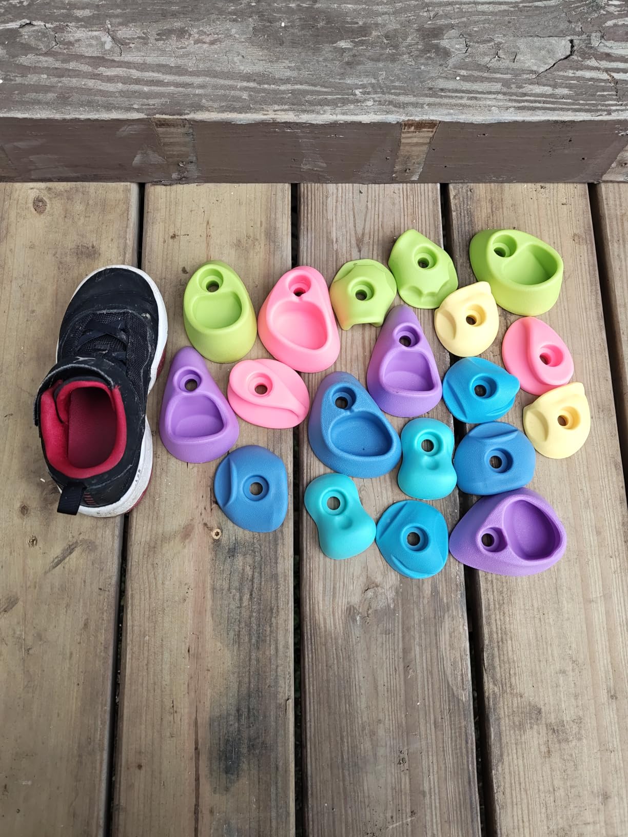 50 PCS Rock Climbing Holds for Kids,Rock Climbing Wall Grips Climbing Rocks Wall Kit for Indoor and Outdoor Playground Play Set with Hardware customer photo 1