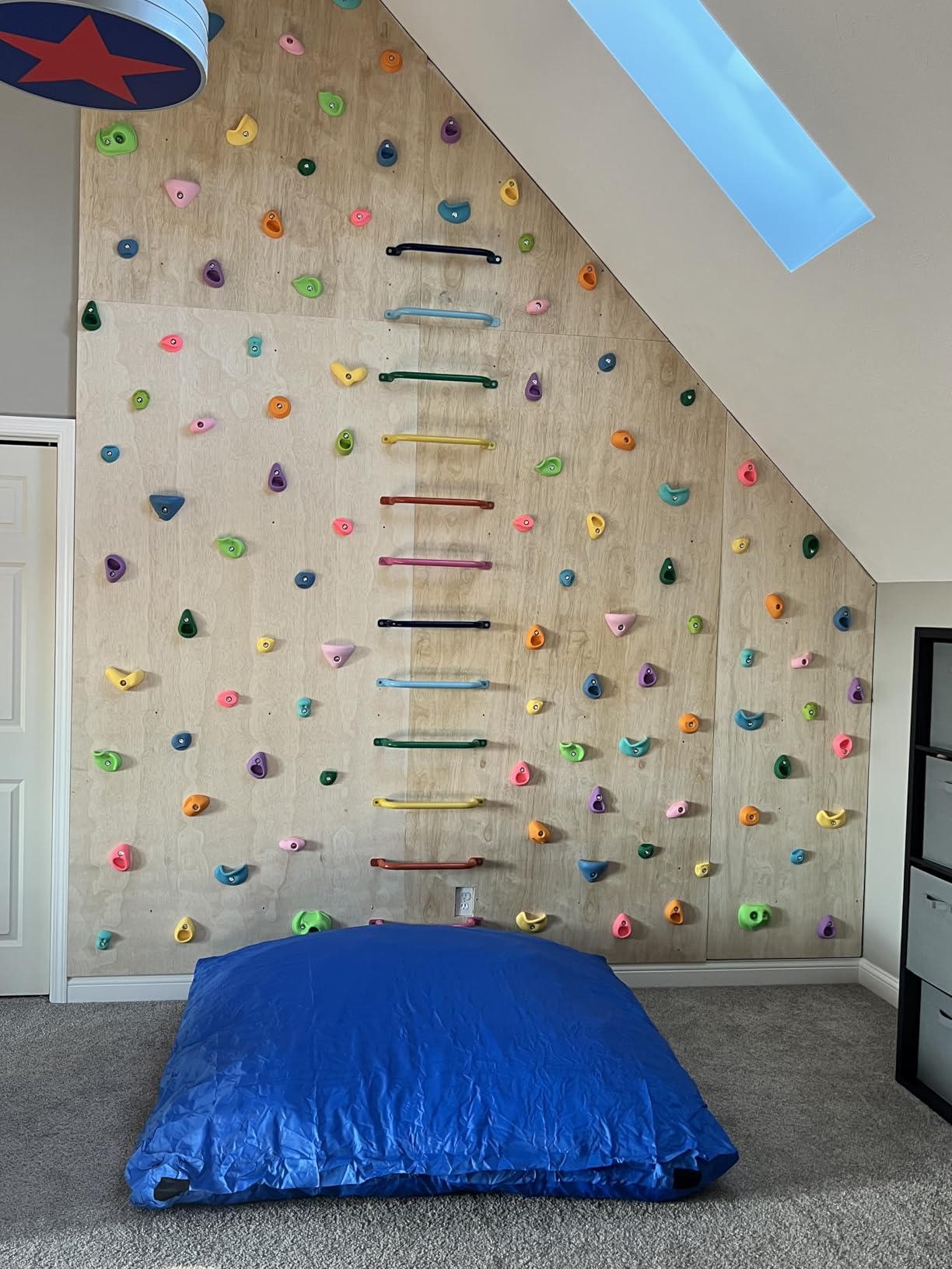 50 PCS Rock Climbing Holds for Kids,Rock Climbing Wall Grips Climbing Rocks Wall Kit for Indoor and Outdoor Playground Play Set with Hardware customer photo 2