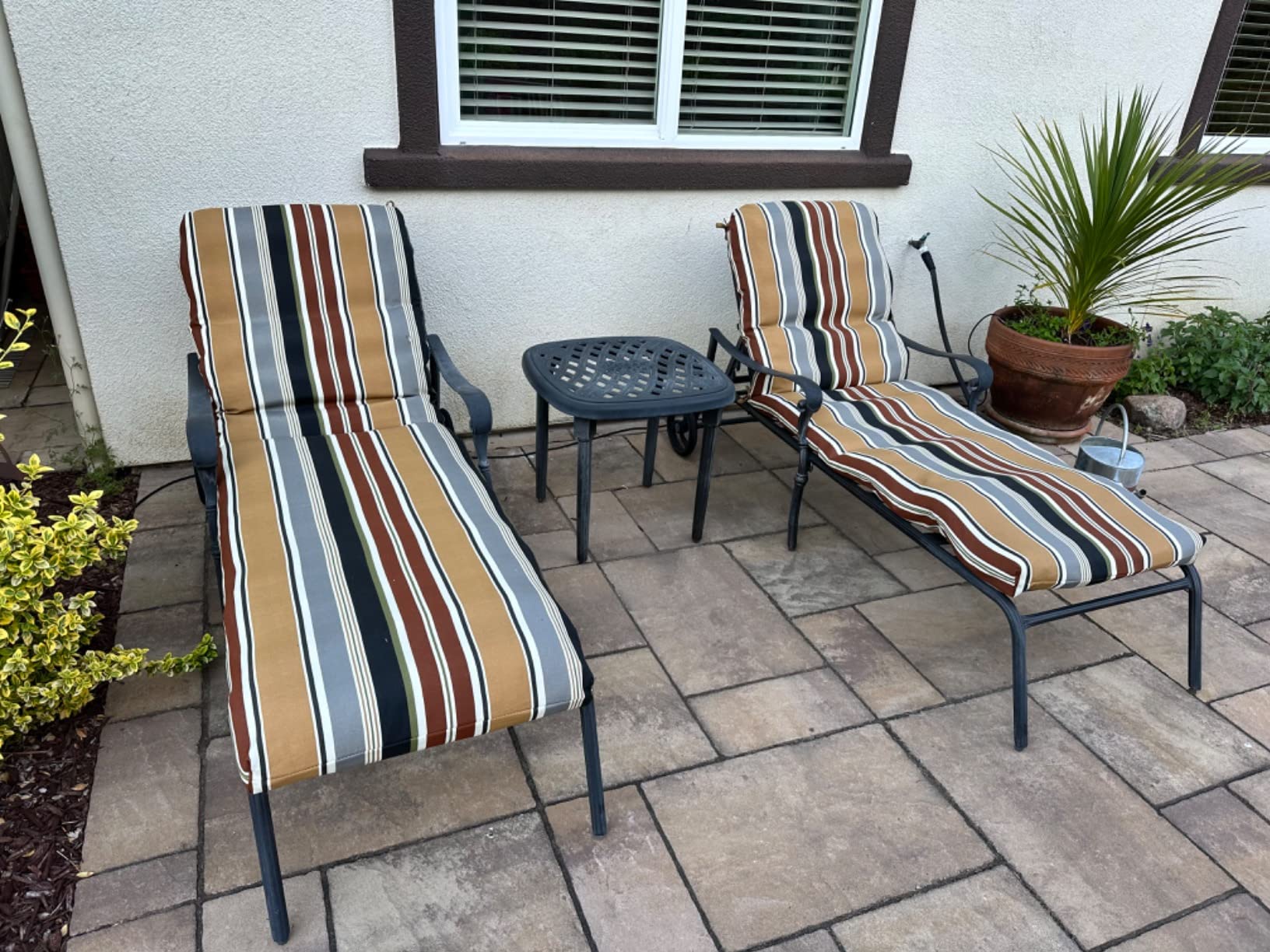 Modern Outdoor Chaise Lounge Cushion with Ties – Durable Polyester Fabric, Channel-Filled Polyfiber Insert, Removable Zippered Cover, Sunset Stripe customer photo 1