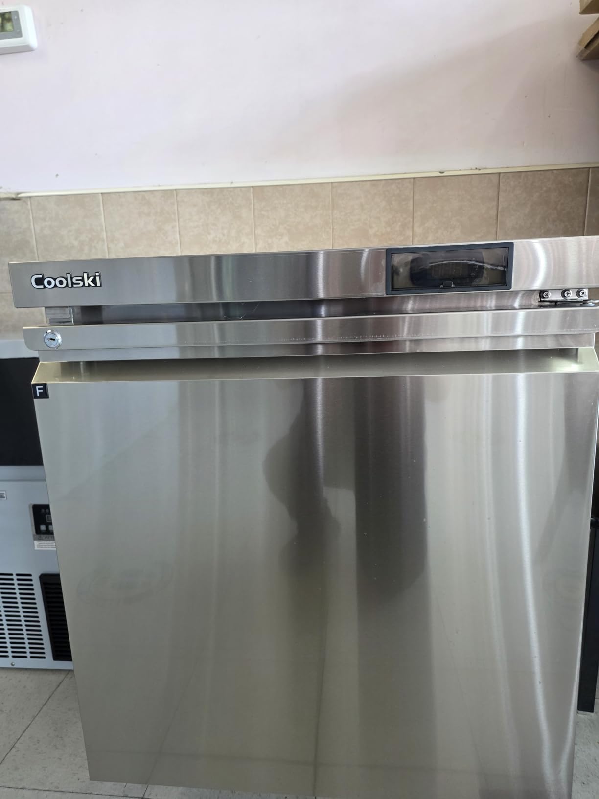 Coolski Commercial Freezer, 27”W Single Door Under Counter Freezer with 7.5 Cu.ft., -13℉to -5℉ Stainless Steel Fan Cooling Worktop Freezer for Restaurant, Bar, Kitchen, Food Truck customer photo 1