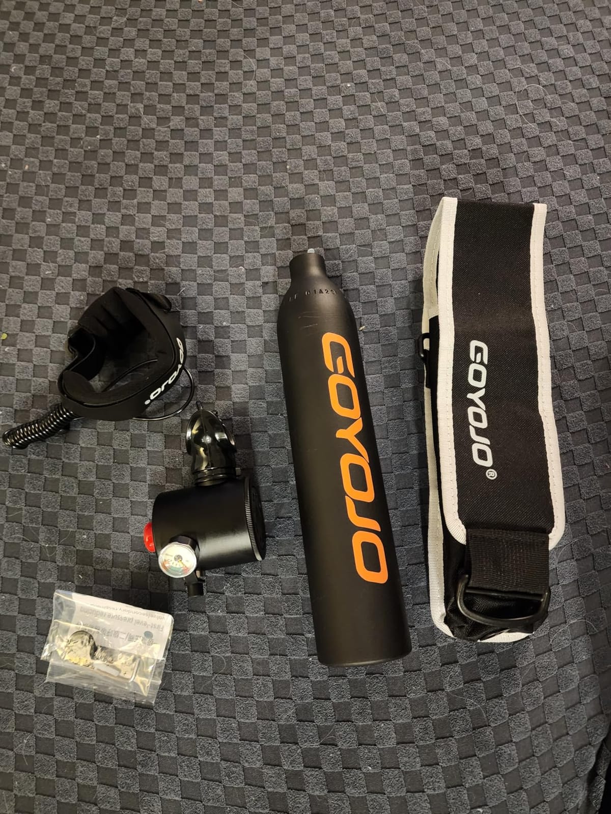 GOYOJO Mini Scuba Tank, Portable Diving Lung Air Tank with DOT Certified, Refillable Emergency Backup Pony Bottle for Snorkeling, Underwater Breathing, Training customer photo 2